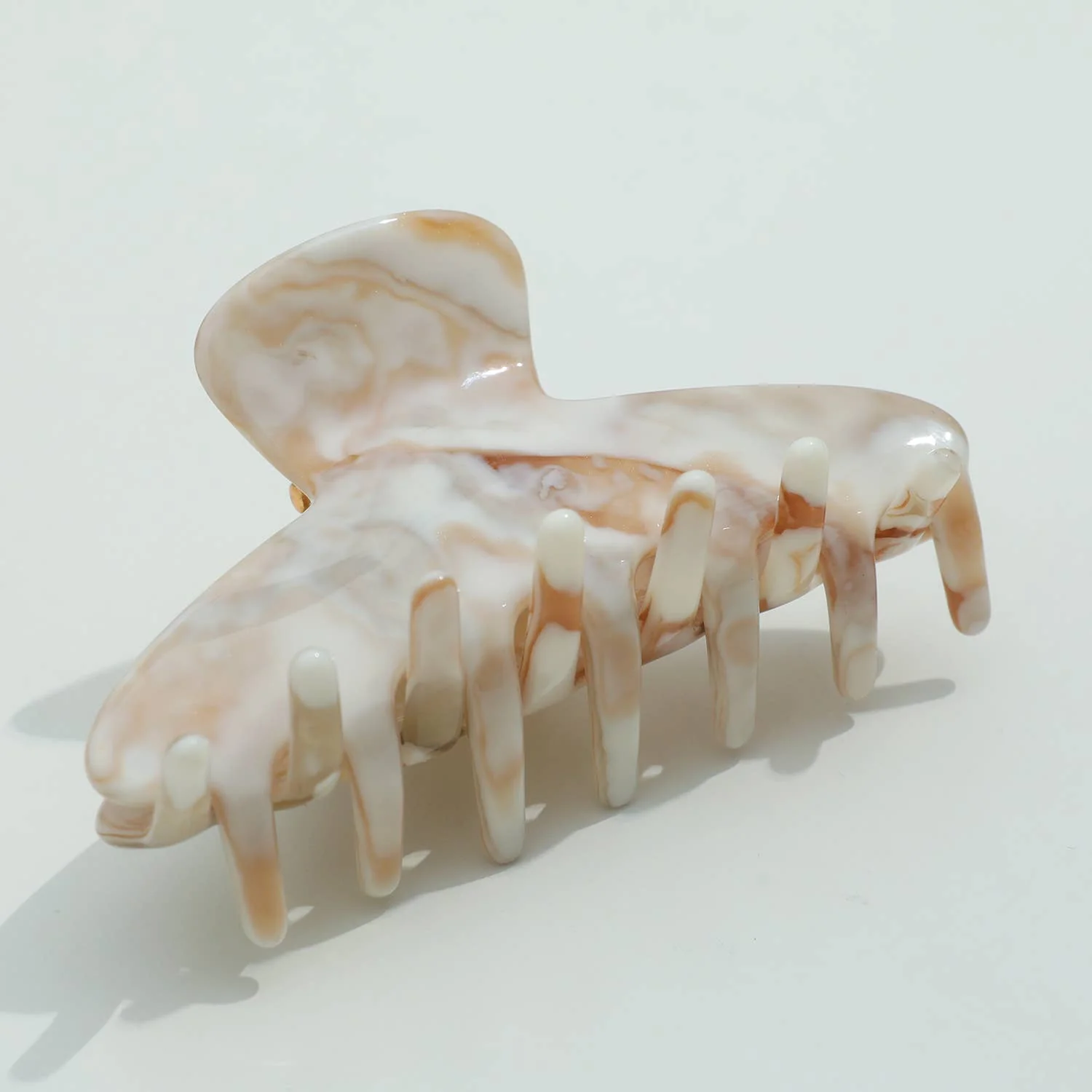 Calacatta Gold | Small/Medium Claw Clips - Image 4