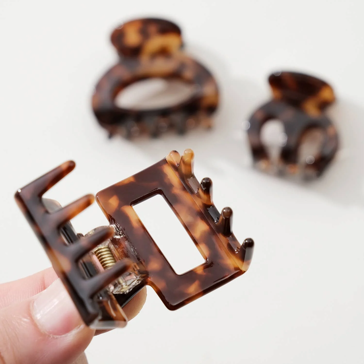 Deep Tortoise Mini | Assorted Mini Claw Clips - Image 11