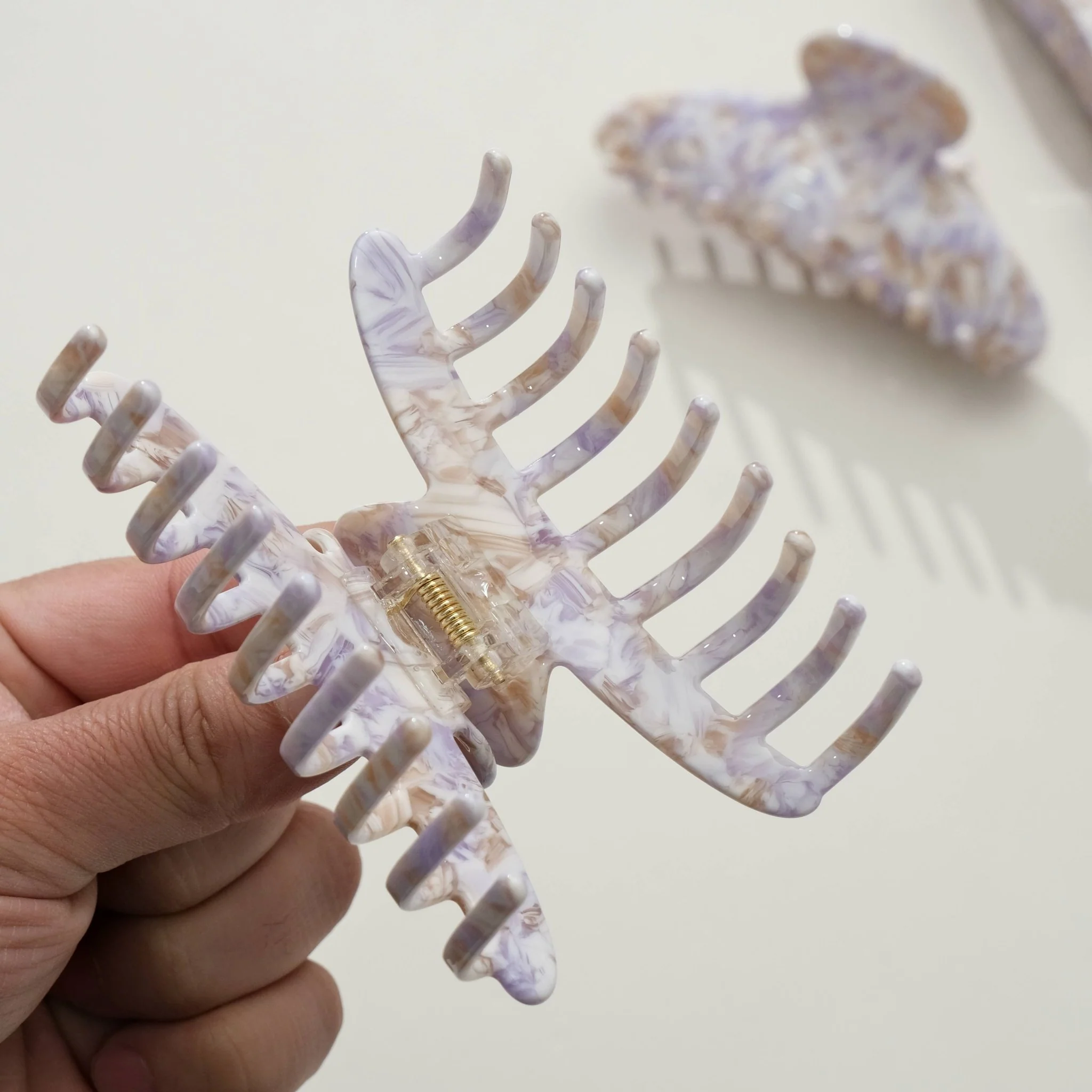Lavender Honey | Large Claw Clips - Image 5