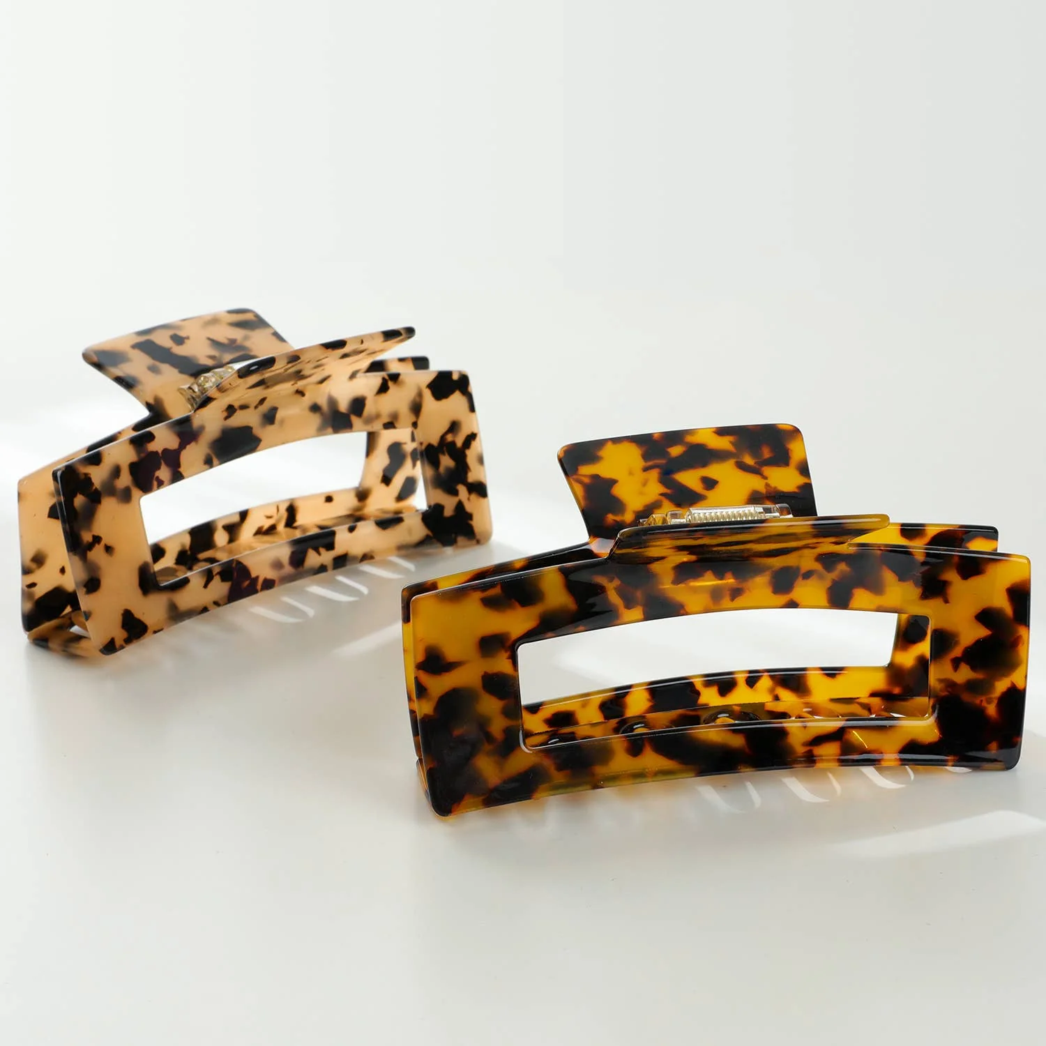 Luna Mega Core | Classic Mega Rectangle Claw Clip - Image 3
