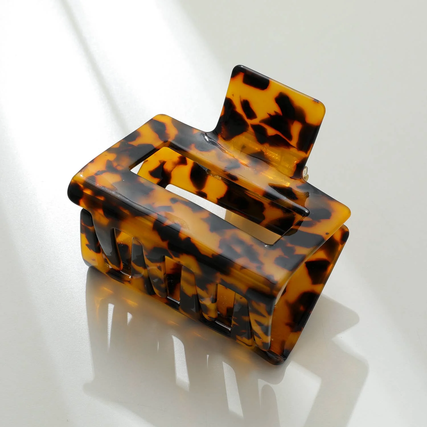 Simone Core | Classic Large Square Claw Clip - Image 10