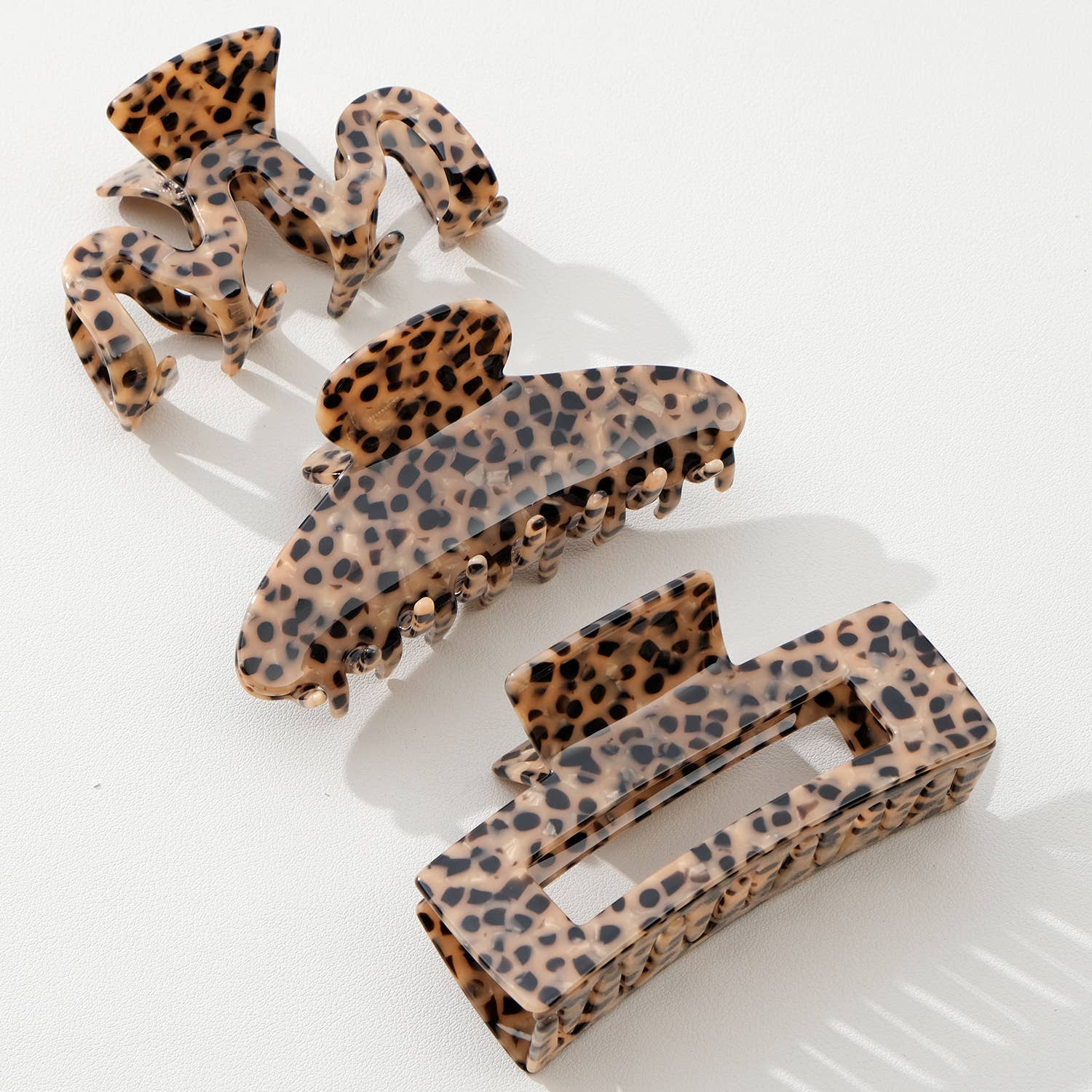Wild Leopard Large | Assorted Large Claw Clips - Image 2
