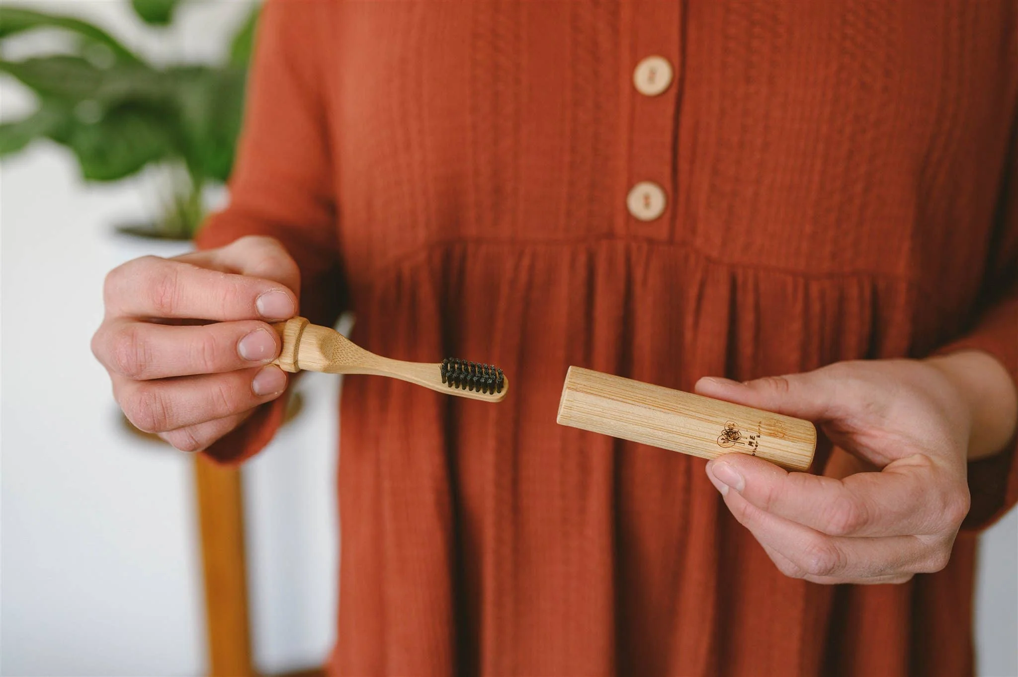 All-in-One Bamboo Travel Toothbrush - Image 8