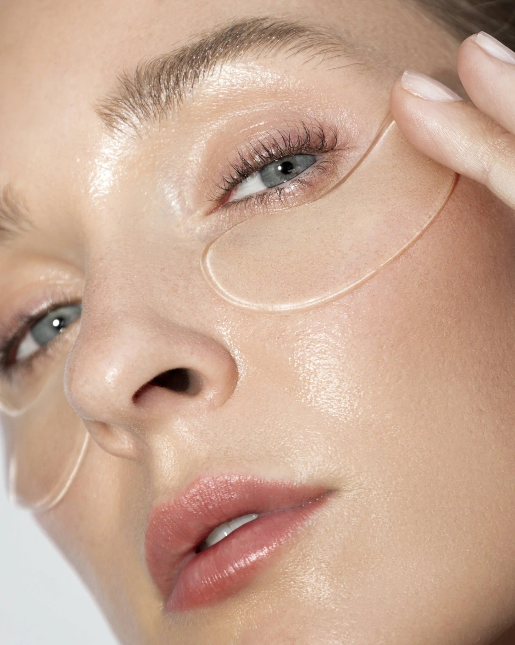 Plumping Eye Masks - Image 8