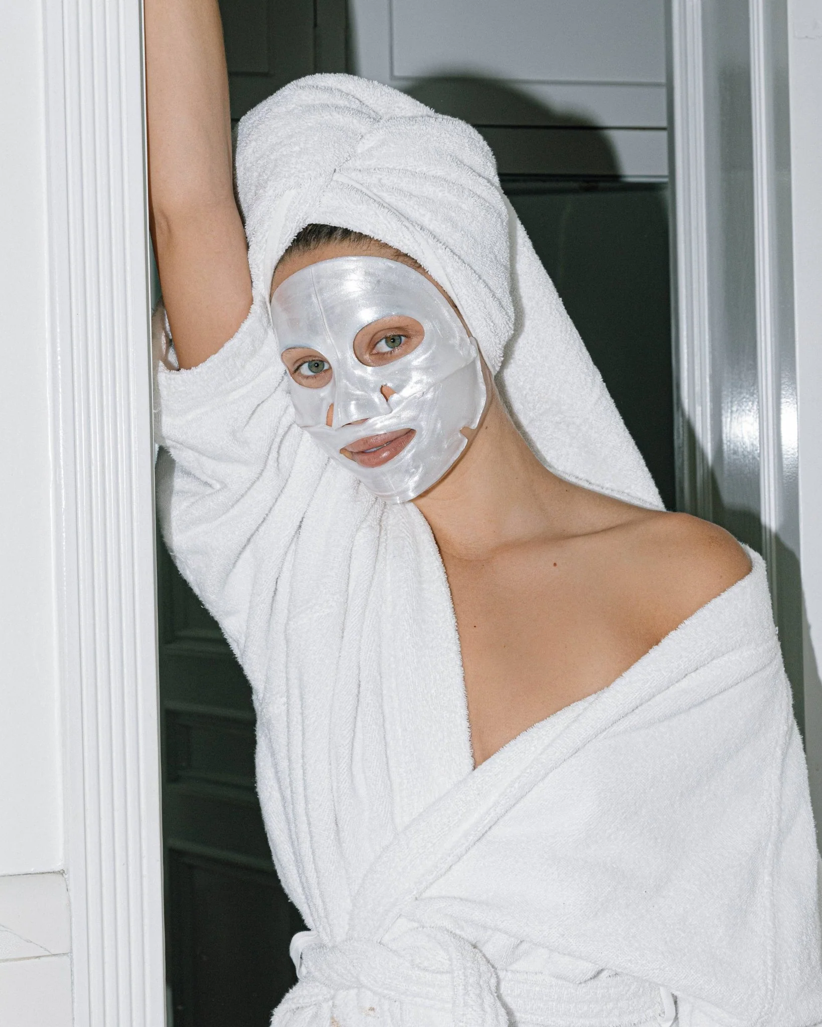 Party Glow Collagen Mask - Image 7