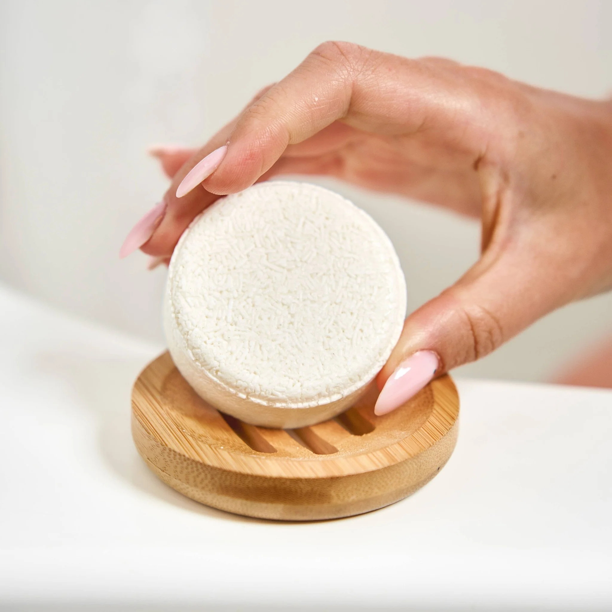 Bamboo Shower Steamer Lift - Image 2