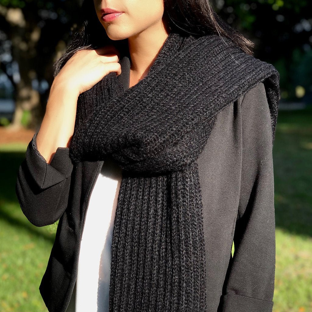 Chunky Knit Alpaca Scarf - Image 5