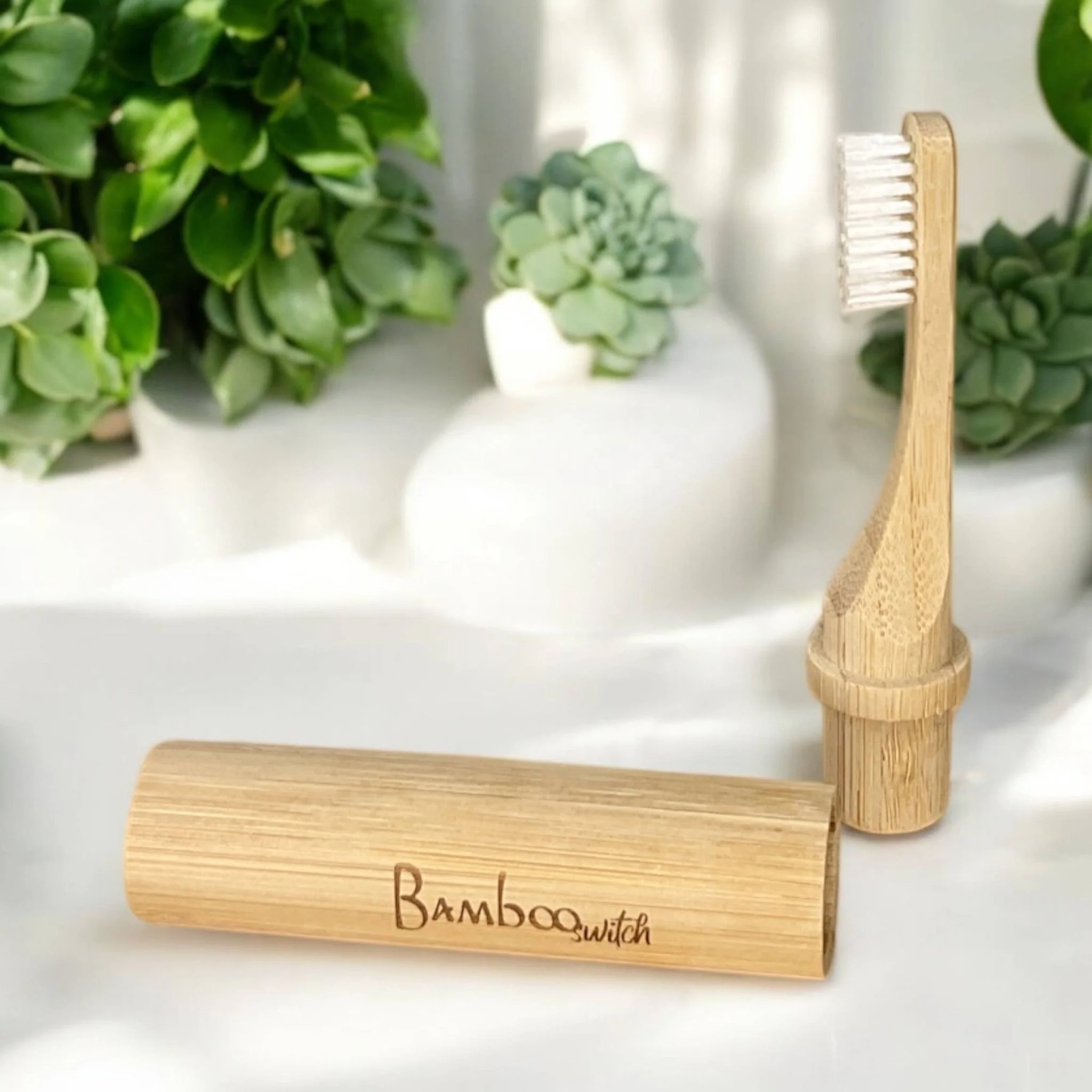 Compostable Bamboo Travel Toothbrush - Image 5