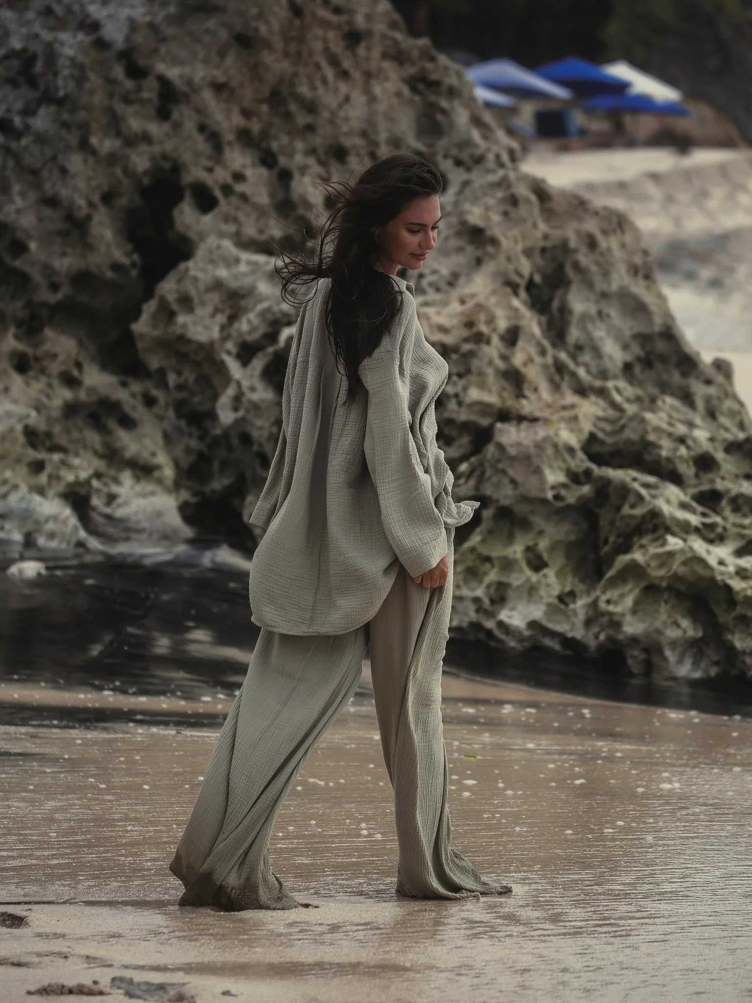 Echo Maxi Shirt | Khaki Green - Image 3