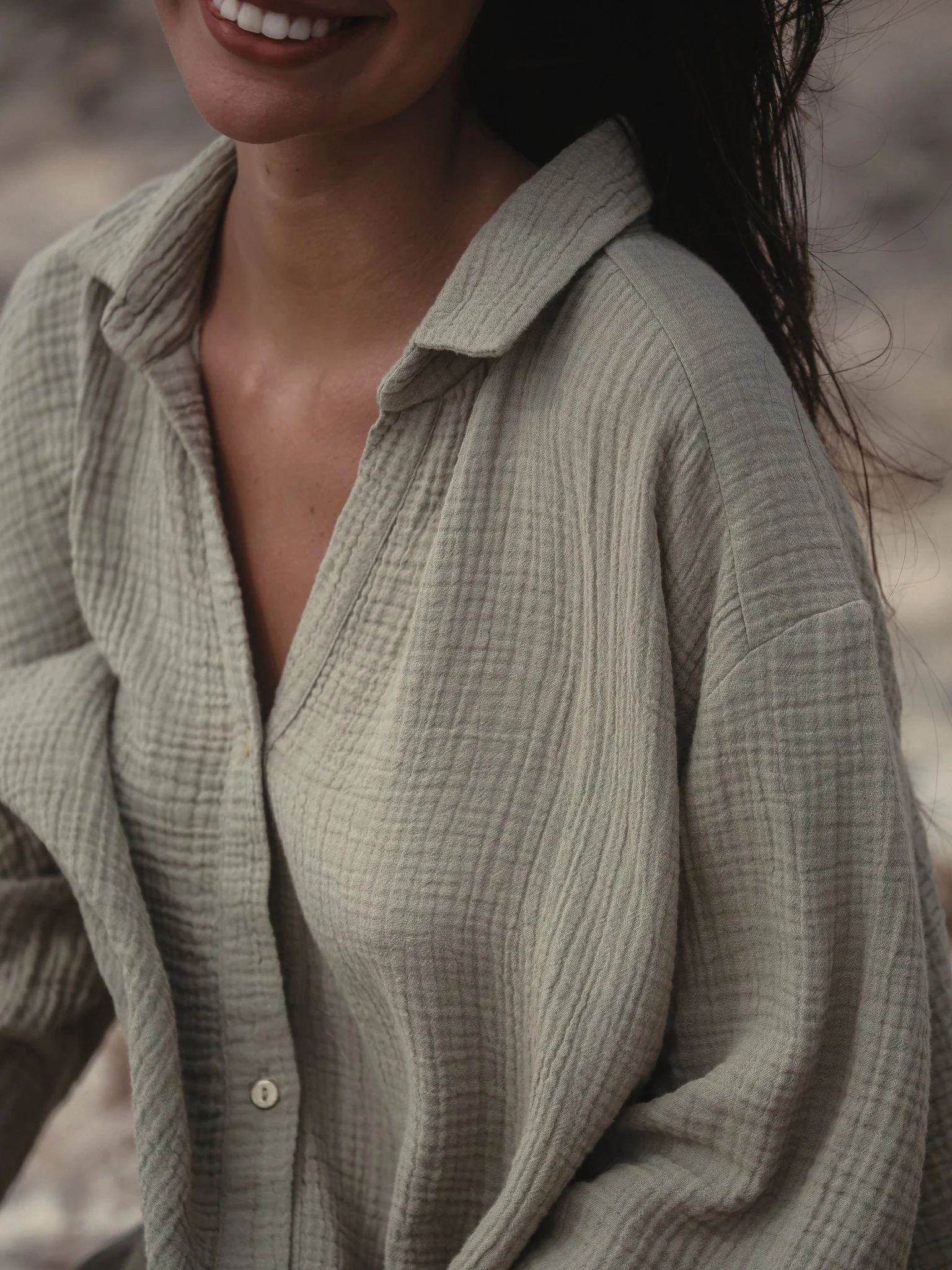 Echo Maxi Shirt | Khaki Green - Image 4