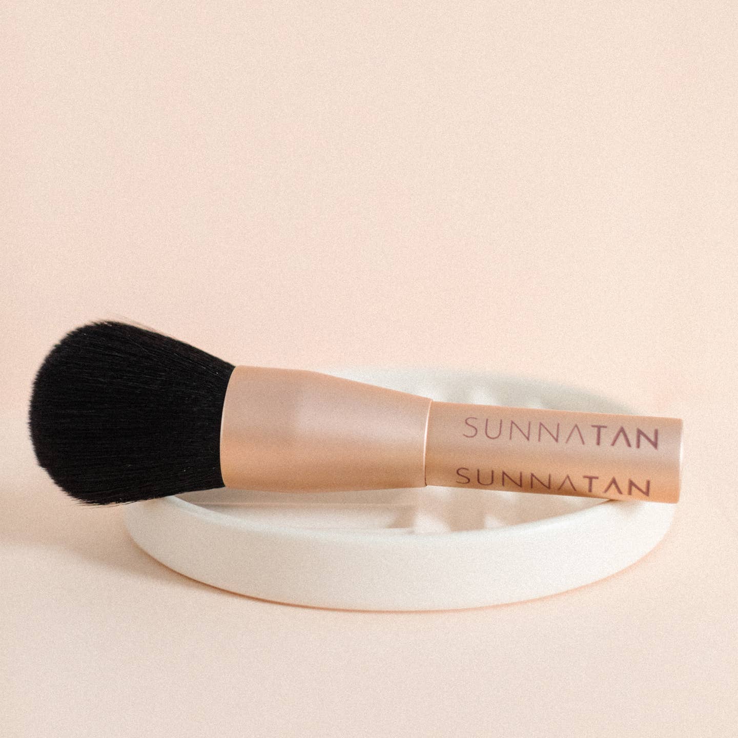 Rose Gold Blending Brush - Image 3