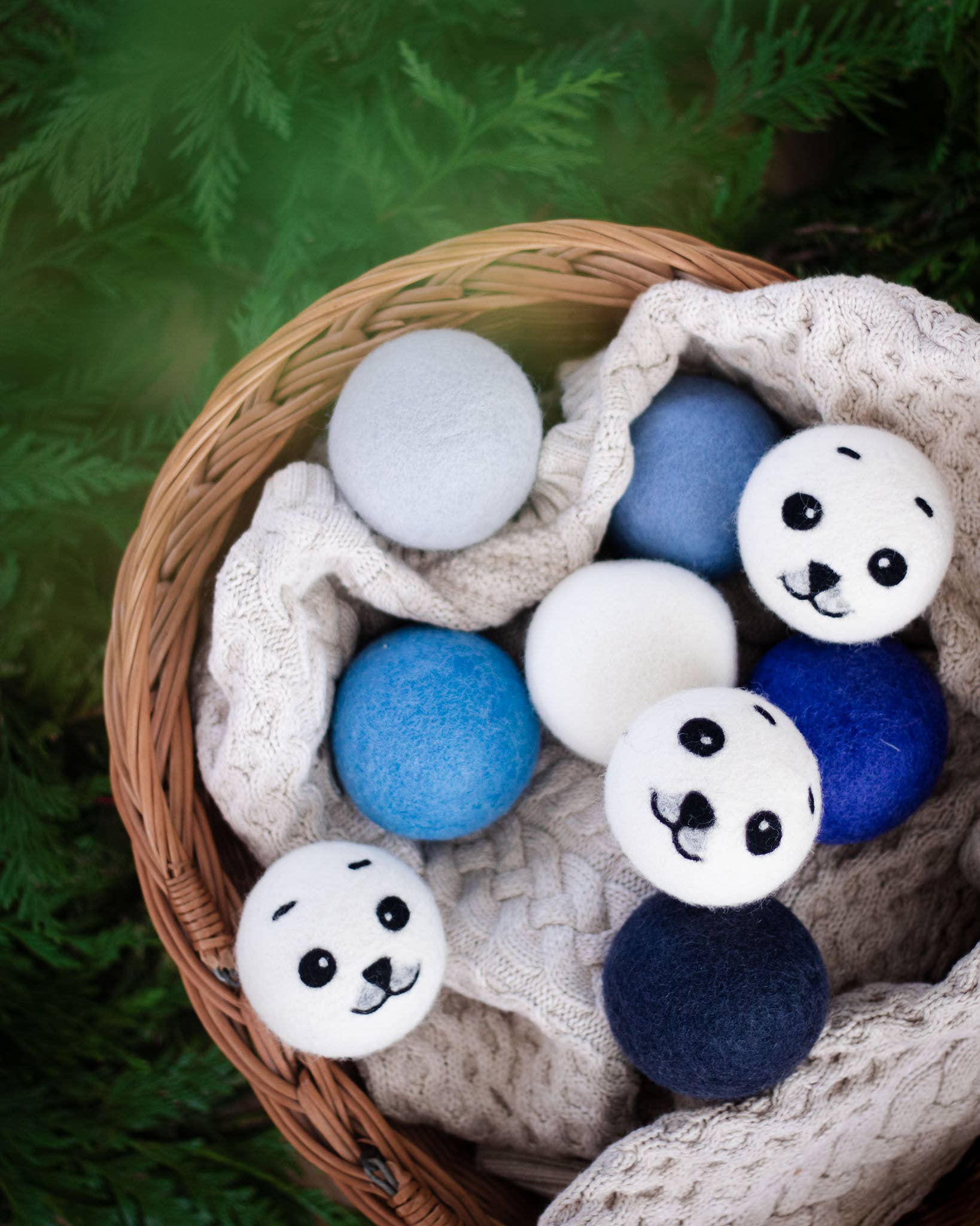 Baby Seals Eco Dryer Ball - Image 5