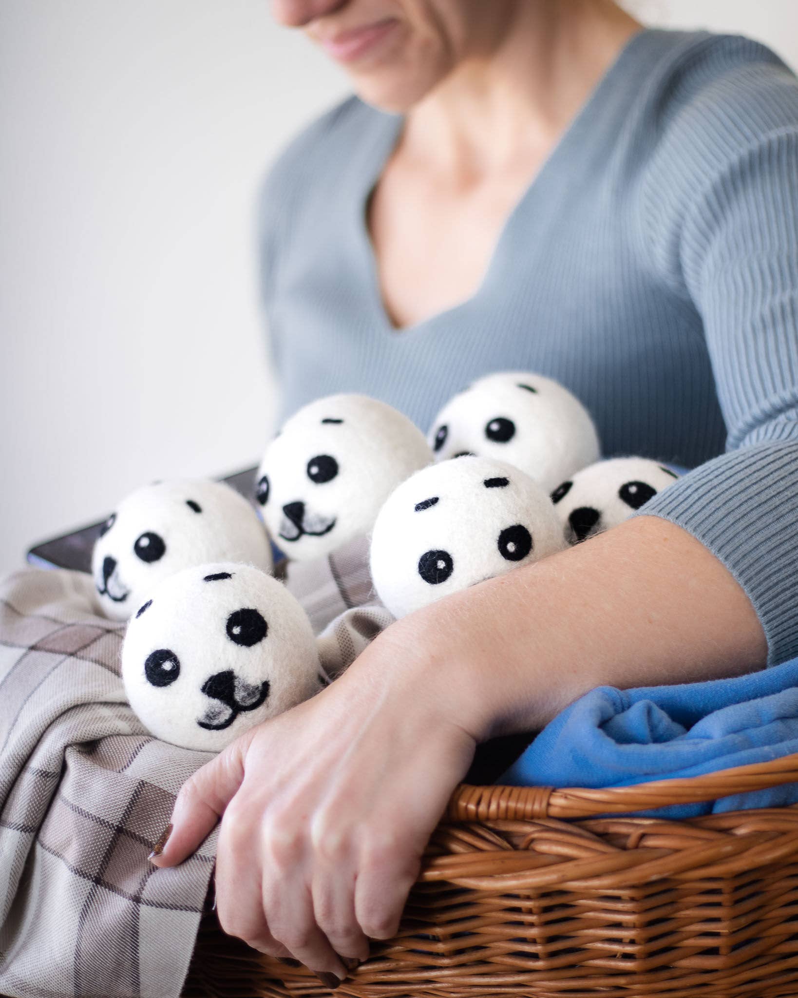 Baby Seals Eco Dryer Ball - Image 7