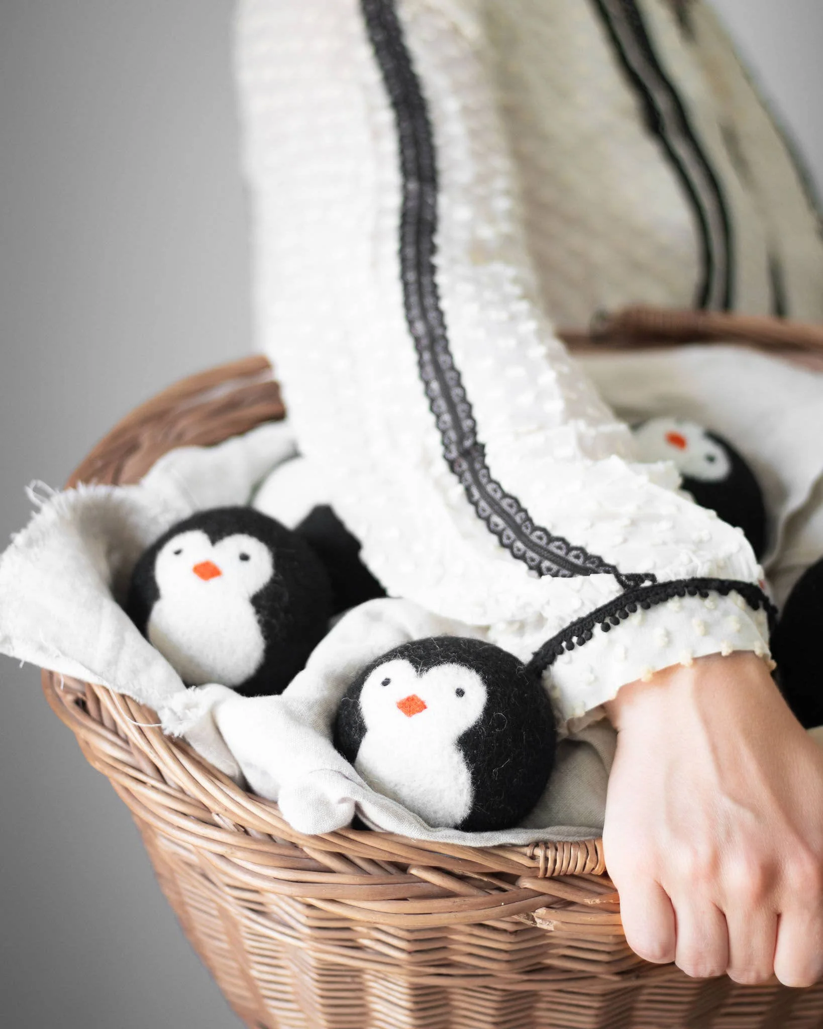Penguin Eco Dryer Ball - Image 2