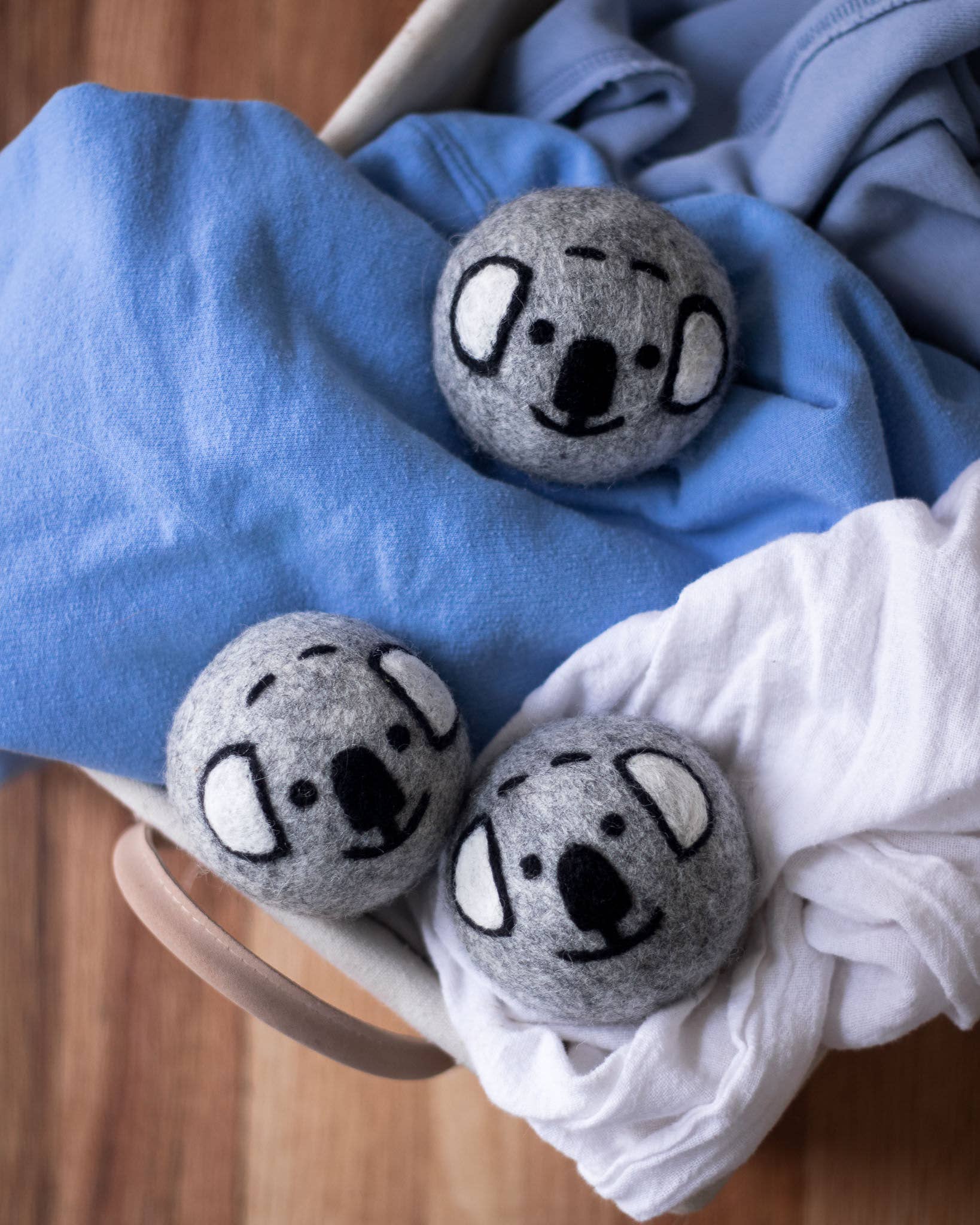 Cuddly Koalas Eco Wool Dryer Ball - Image 2