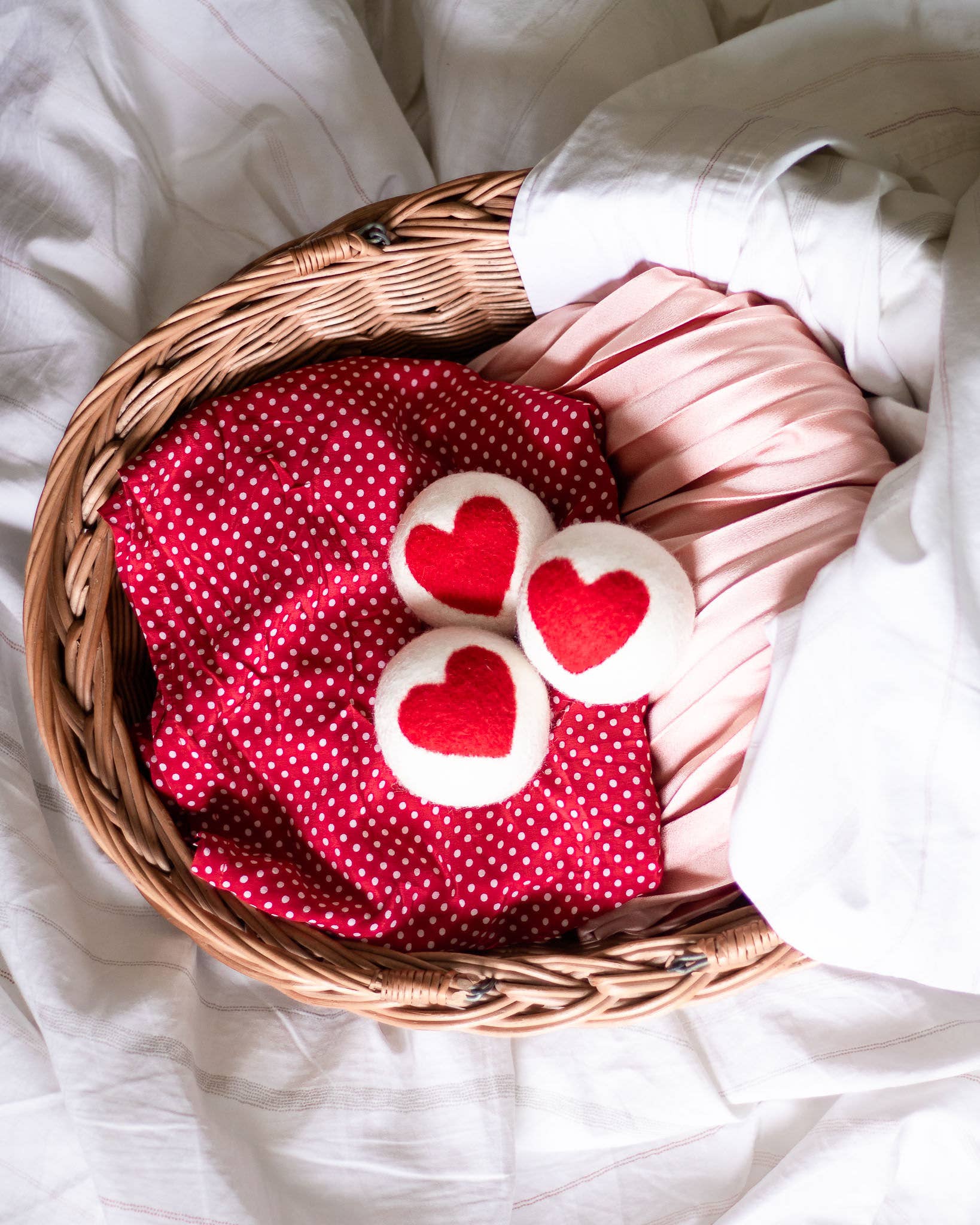 Red Heart Eco Wool Dryer Ball - Image 3