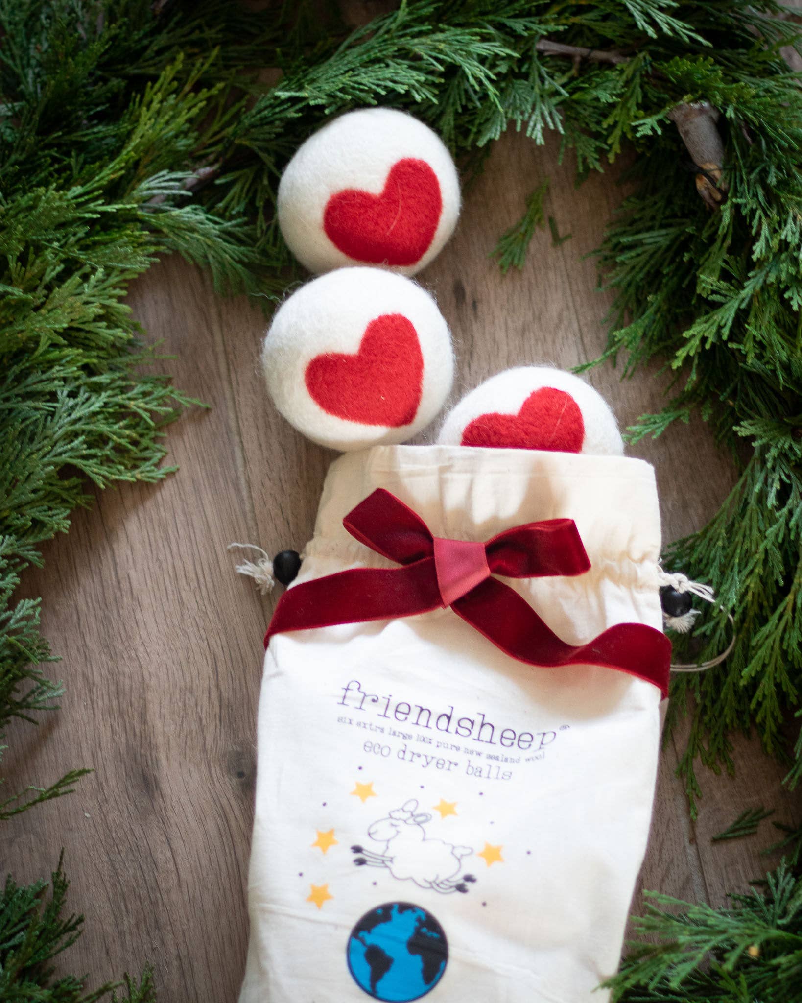 Red Heart Eco Wool Dryer Ball - Image 4