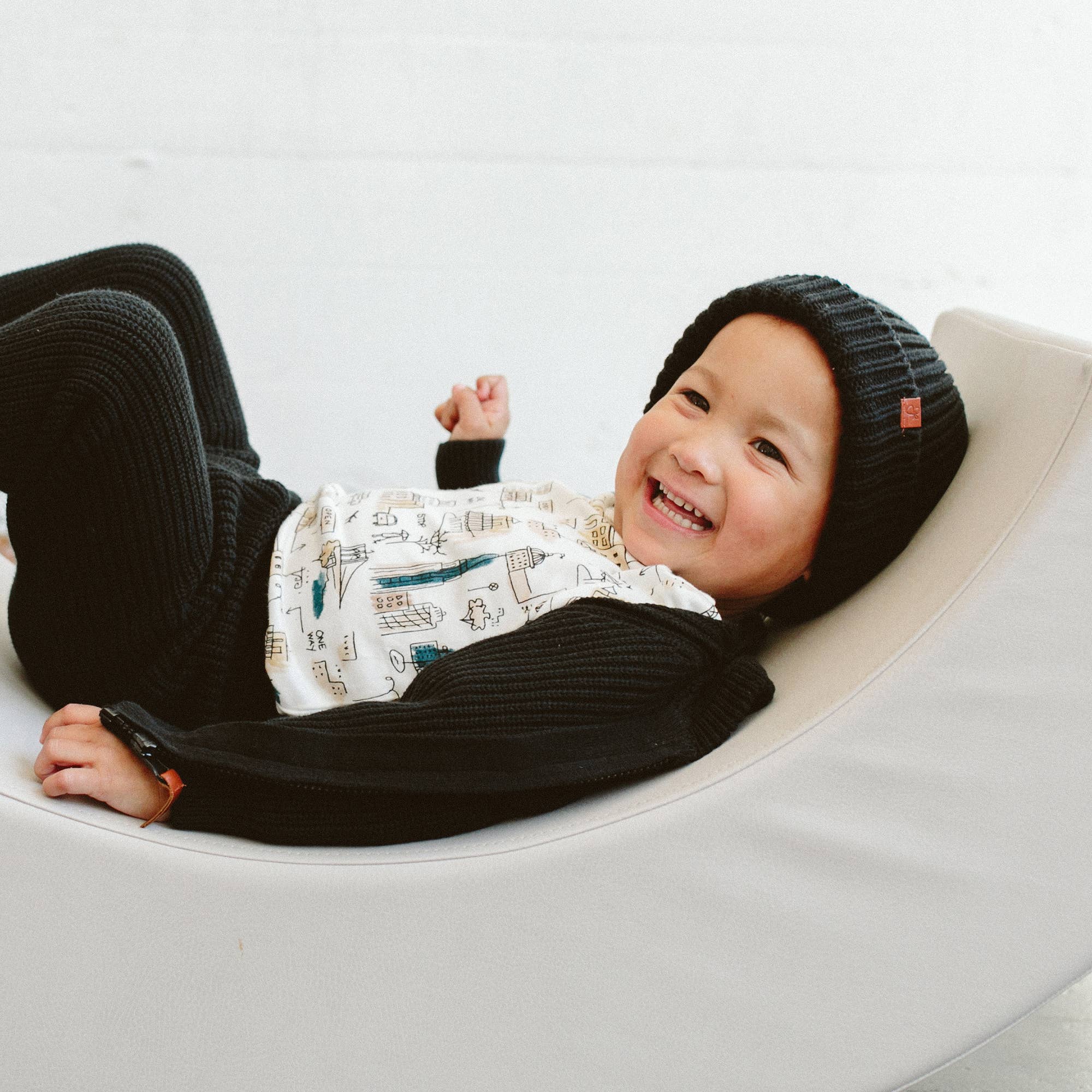 Kids' Organic Cotton Knit Beanie | Black - Image 3