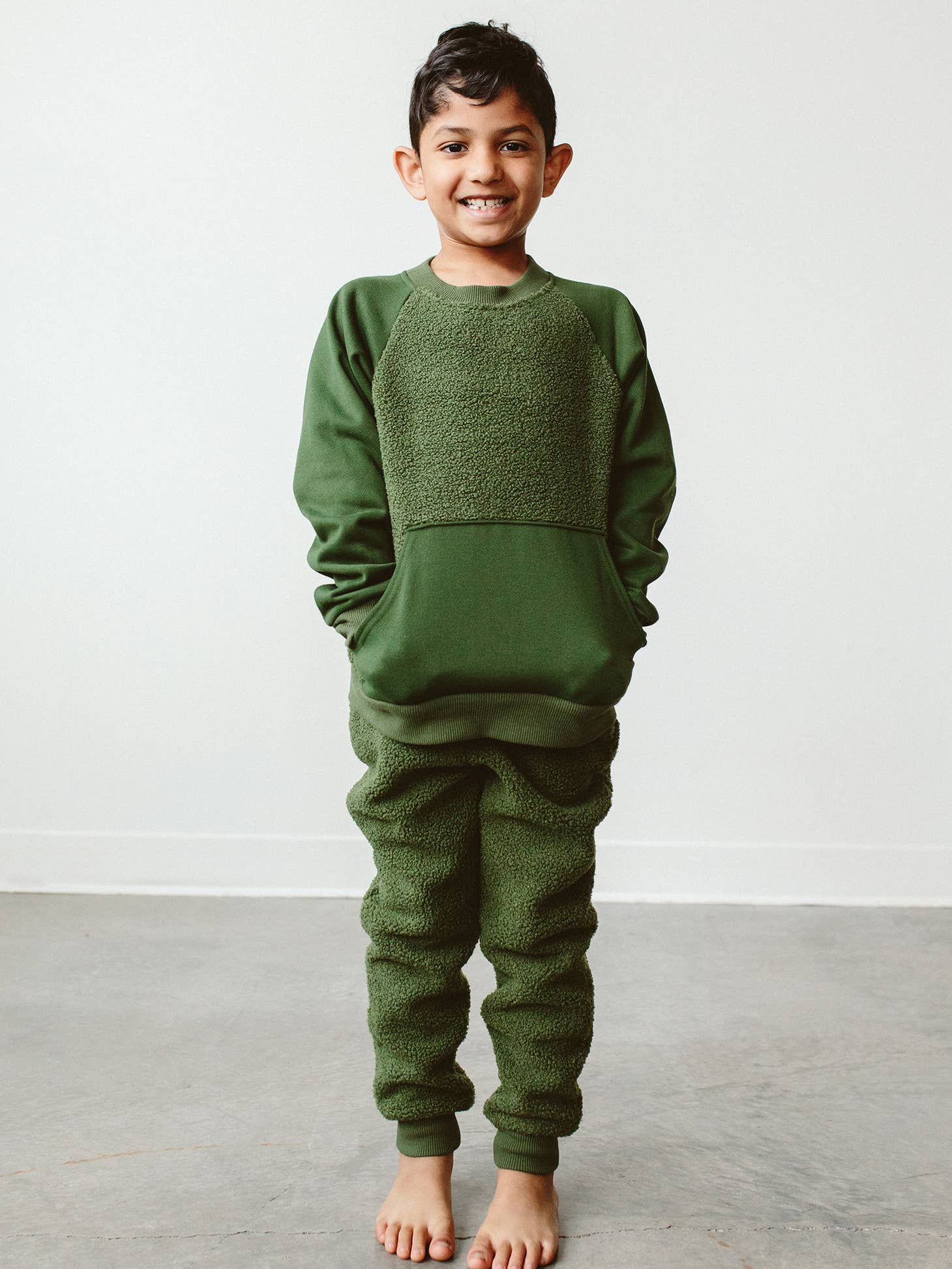 Kids' Sherpa Two-Piece Sweatsuit | Spruce - Image 4