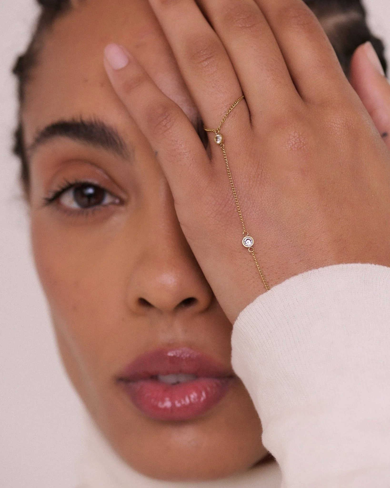 Crystal Handchain - Image 4