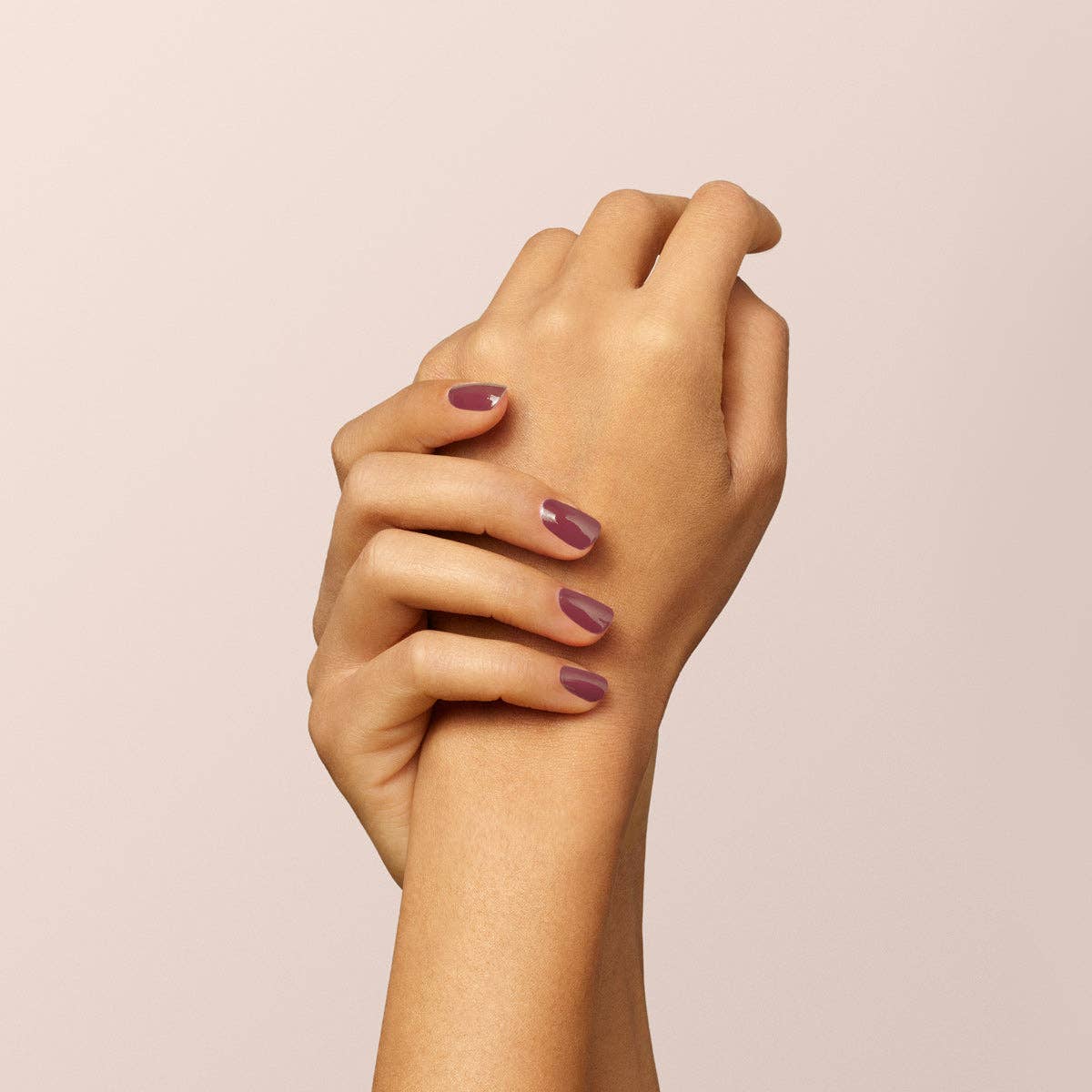 Green Flash™ Led Gel Polish | Victoria Plum - Image 6