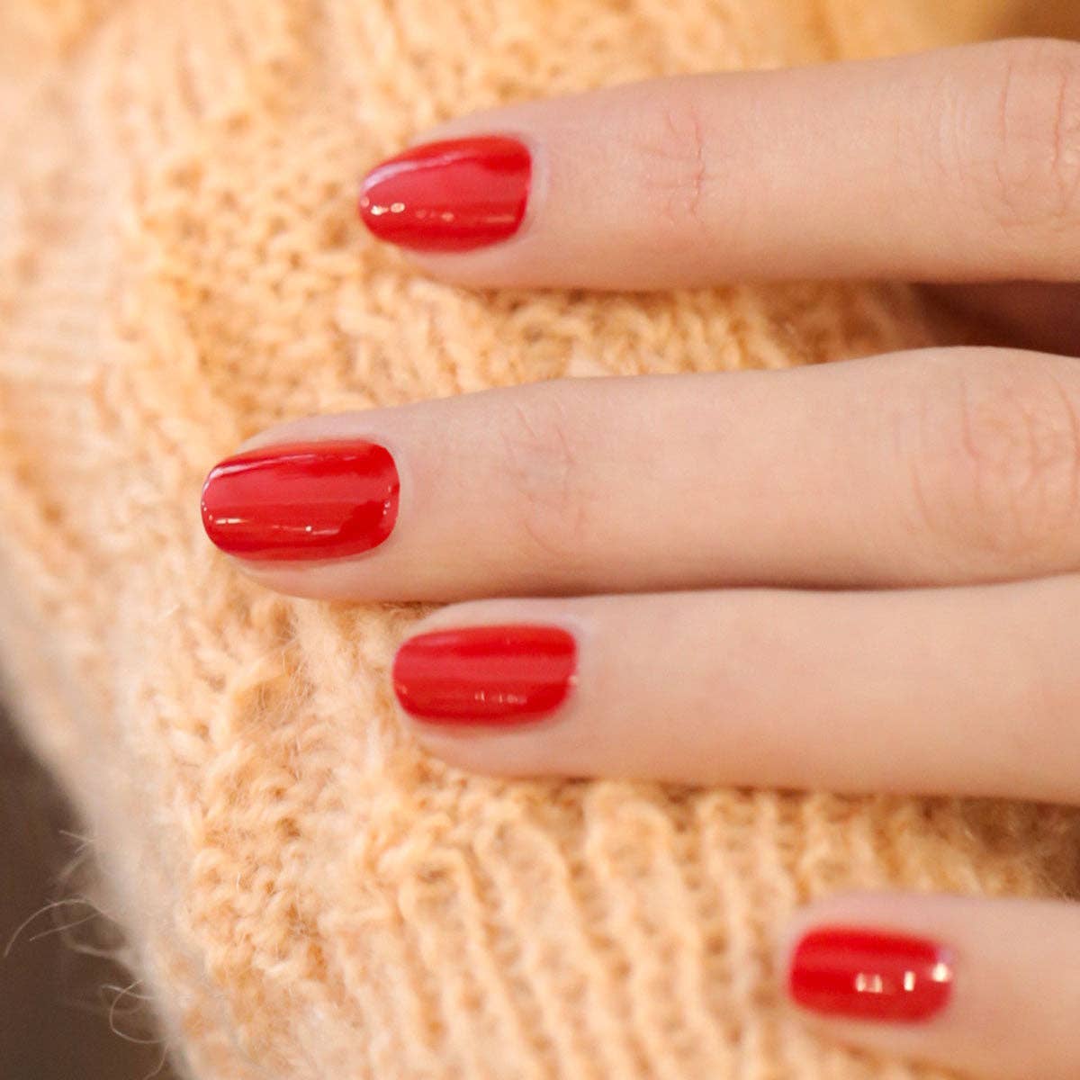 Green™ Natural Nail Polish | Poppy Red - Image 5