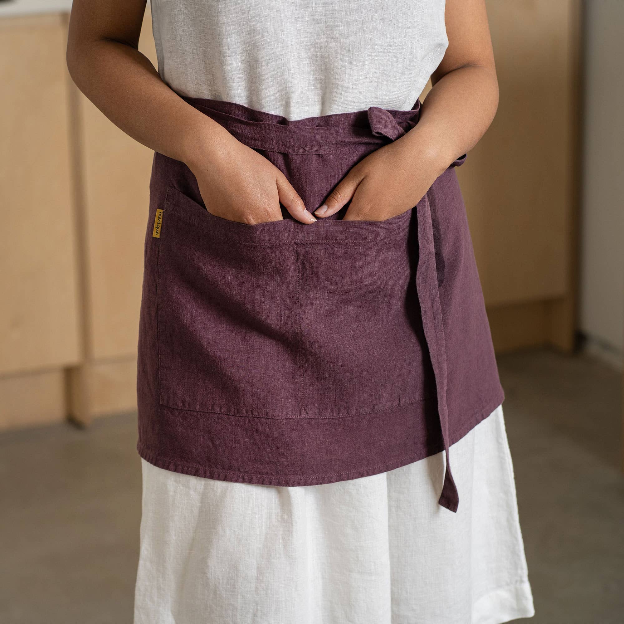 Linen Half Apron with Pocket - Image 4