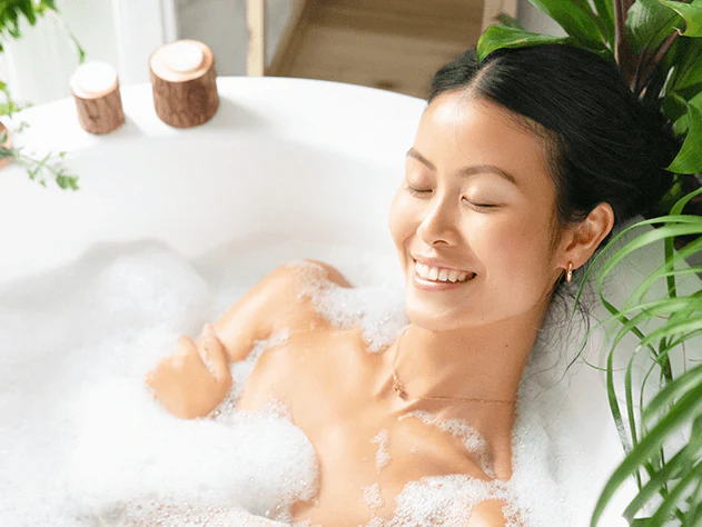 Moisturizing Oat & Calendula Bubble Bath & Wash - Image 4