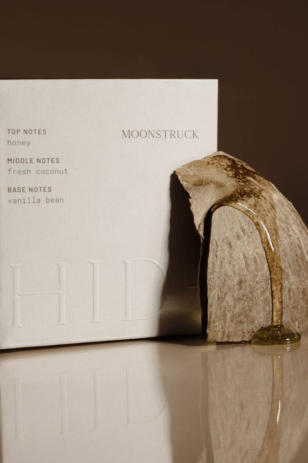MOONSTRUCK Natural Candle - Image 3