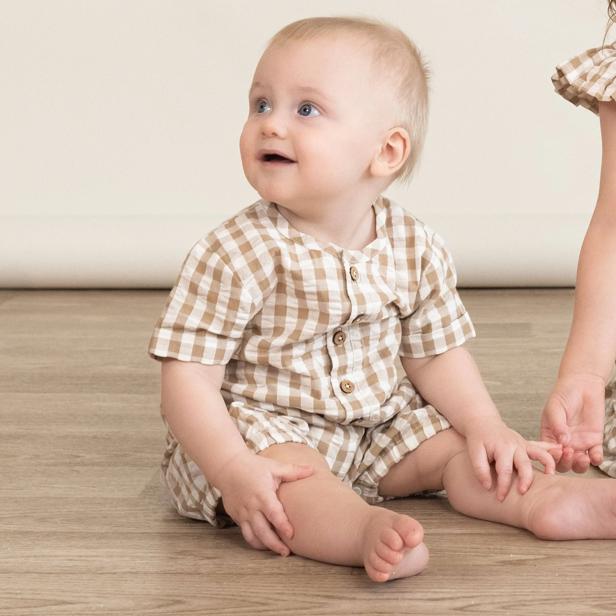 Organic Short Bubble Romper | Brown Checkered - Image 4