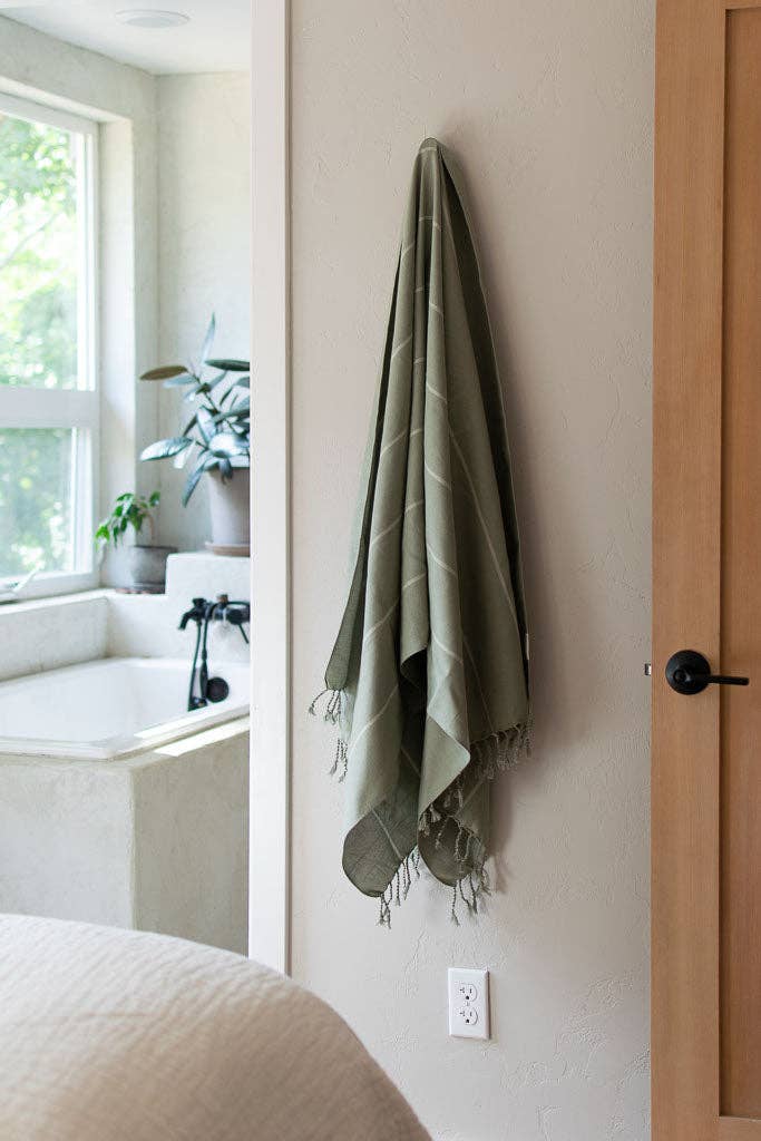 Oversized Woven Towel | Sage Green - Image 4