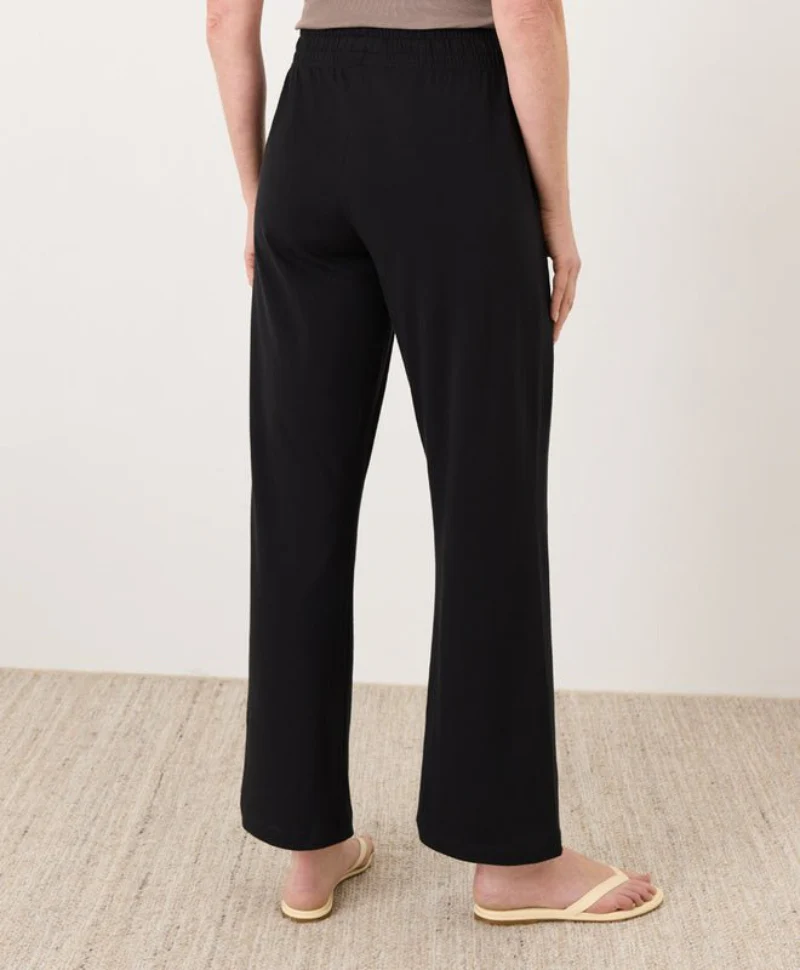 Organic Luxe Essential Wide Leg Pant - Image 5