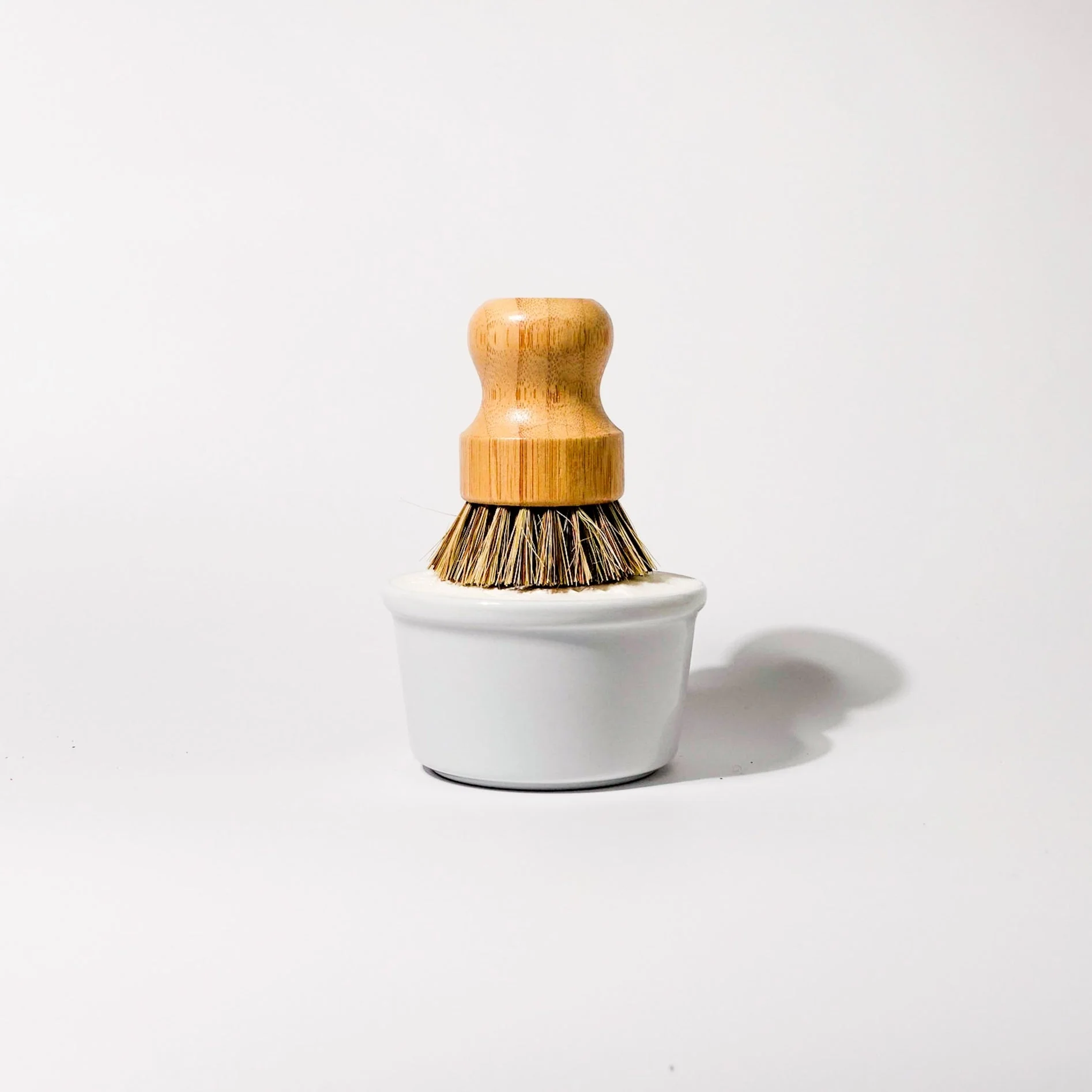 Ardent Goods' Citrus Refillable Dish Soap - Image 3
