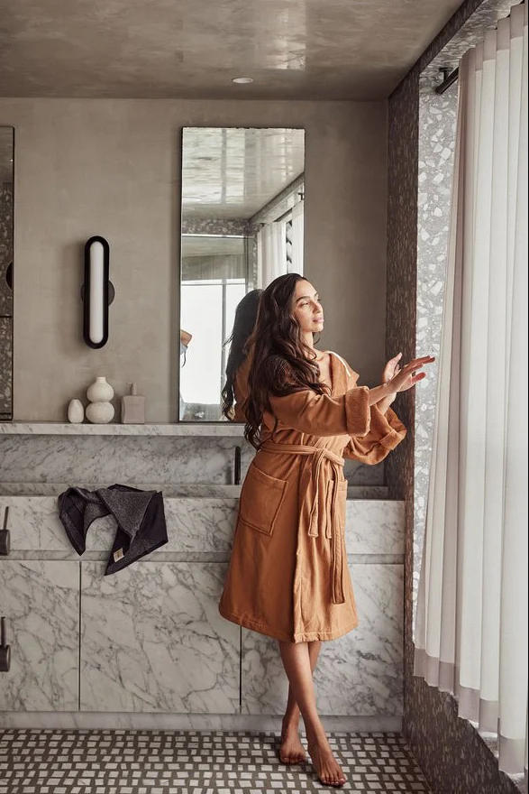 Vintage Wash Robe - Image 4