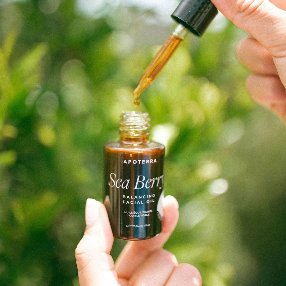 Sea Berry Balancing Facial Oil - Image 4