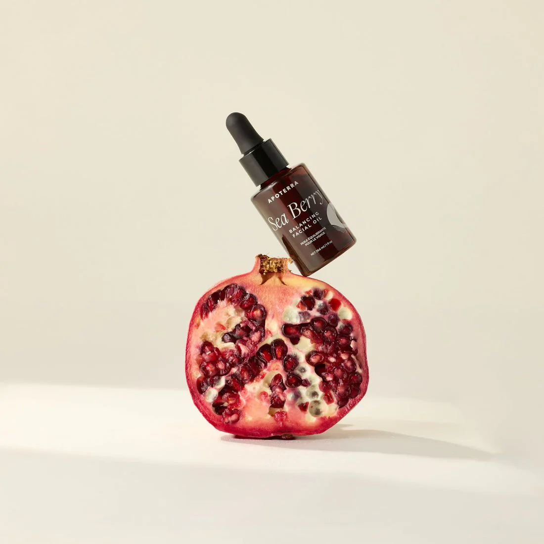 Sea Berry Balancing Facial Oil - Image 6