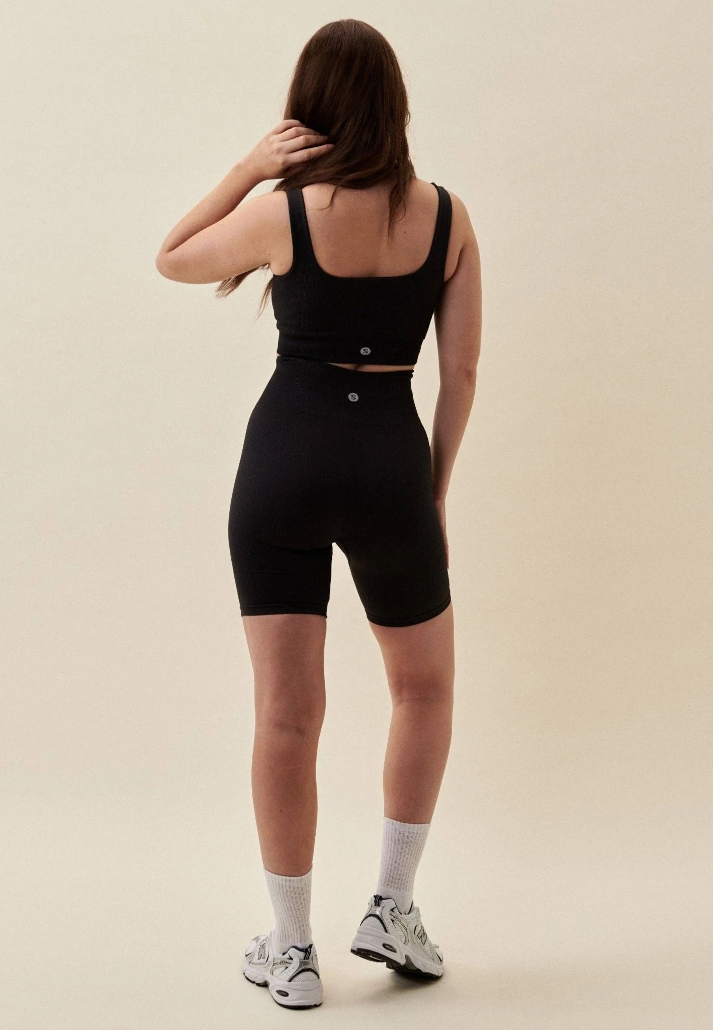 Ribbed Seamless High-Waist Biker Shorts - Image 5