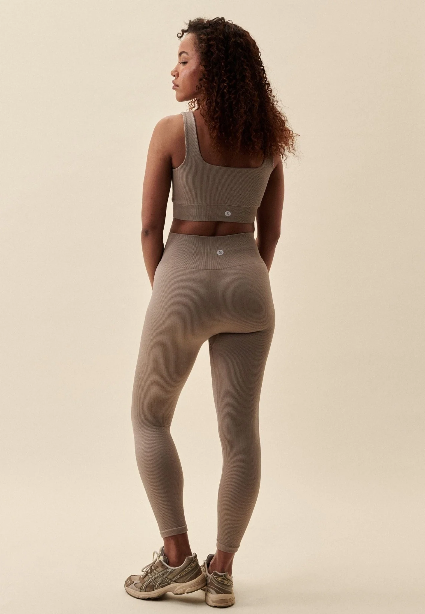 Ribbed Seamless High-Waist Leggings - Image 4