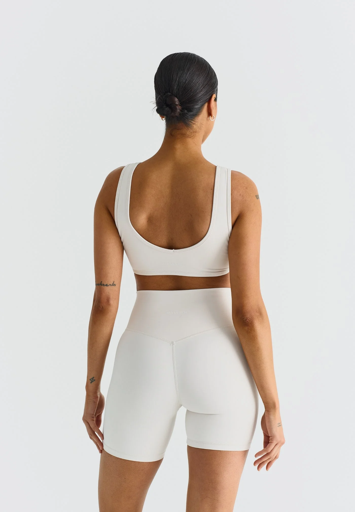 Softsculpt High-Waist Biker Shorts - Image 6