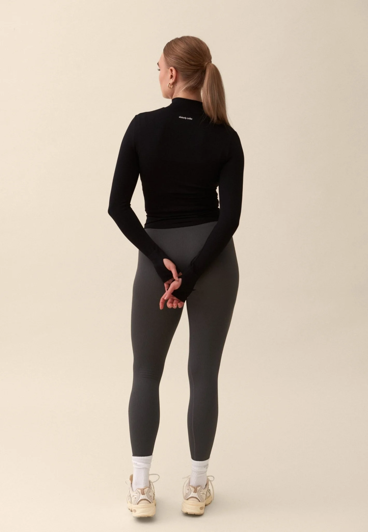 Timeless Seamless Zip-Up Jacket - Image 3