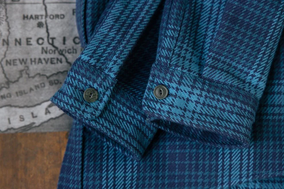 Six Season Flannel - Image 5