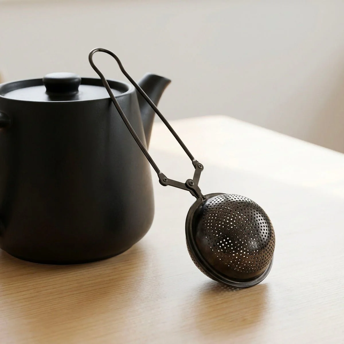 Stainless Steel Tea Strainer / Infuser - Image 6
