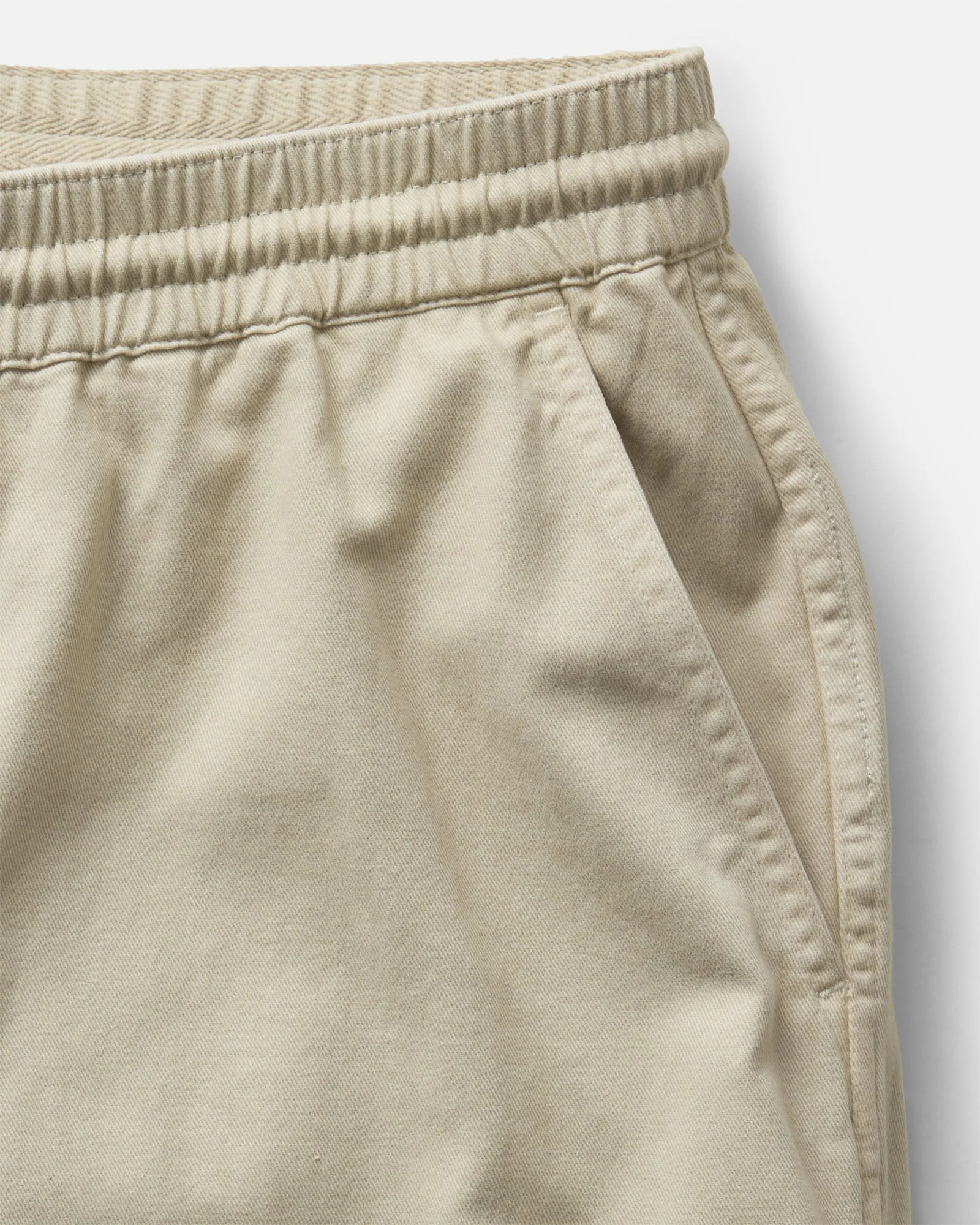The Apres Short | Organic Aged Stone Foundation Twill - Image 4