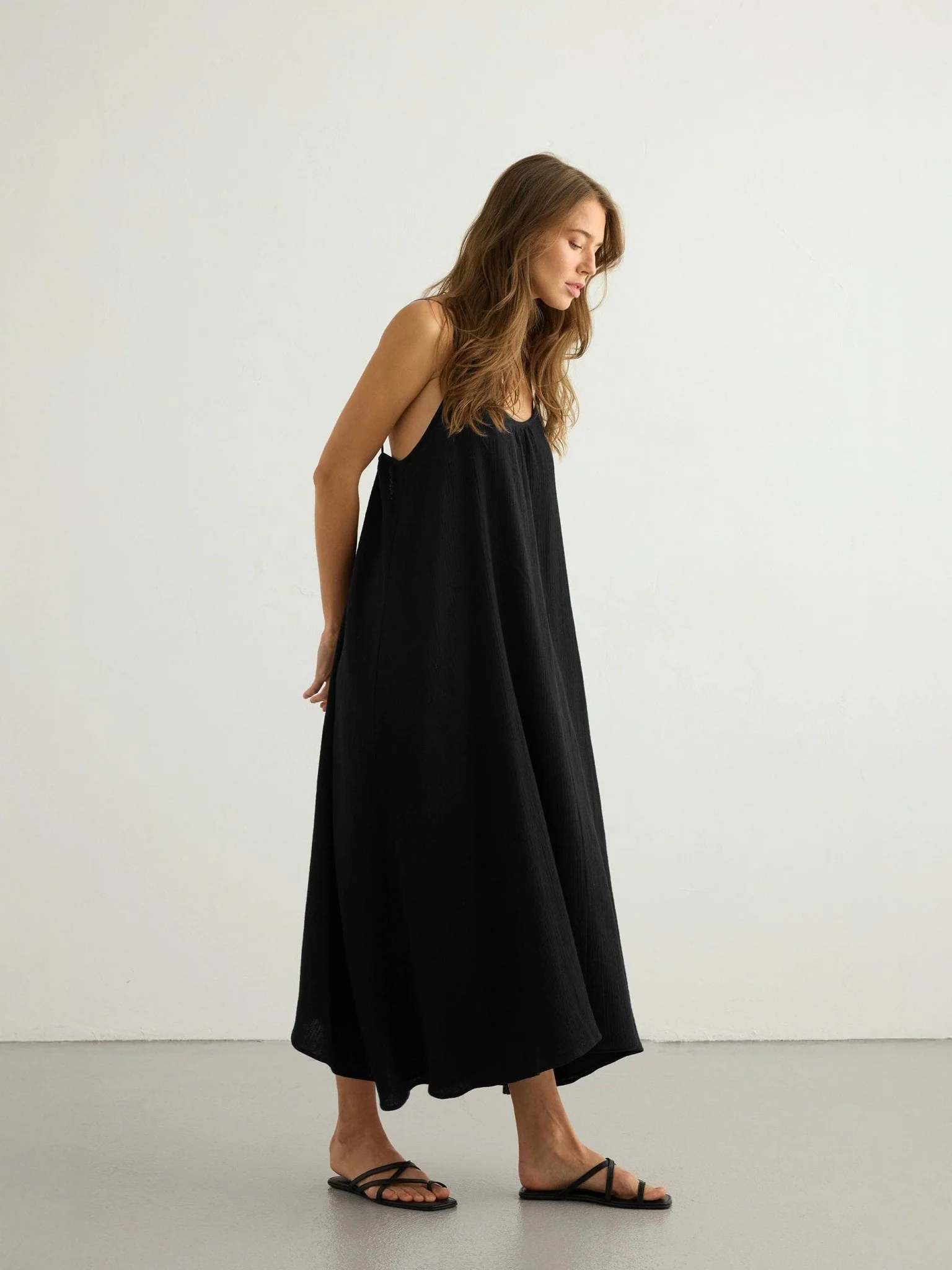 Aura Low Back Maxi Dress - Image 5