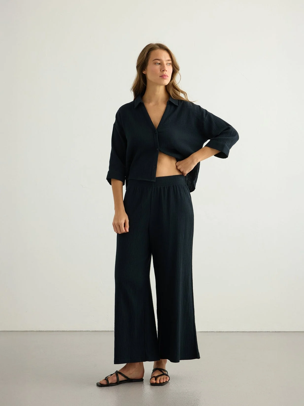 Aura Mini Shirt - Image 15