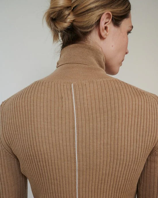Austėja | Merino Wool Turtleneck - Image 7