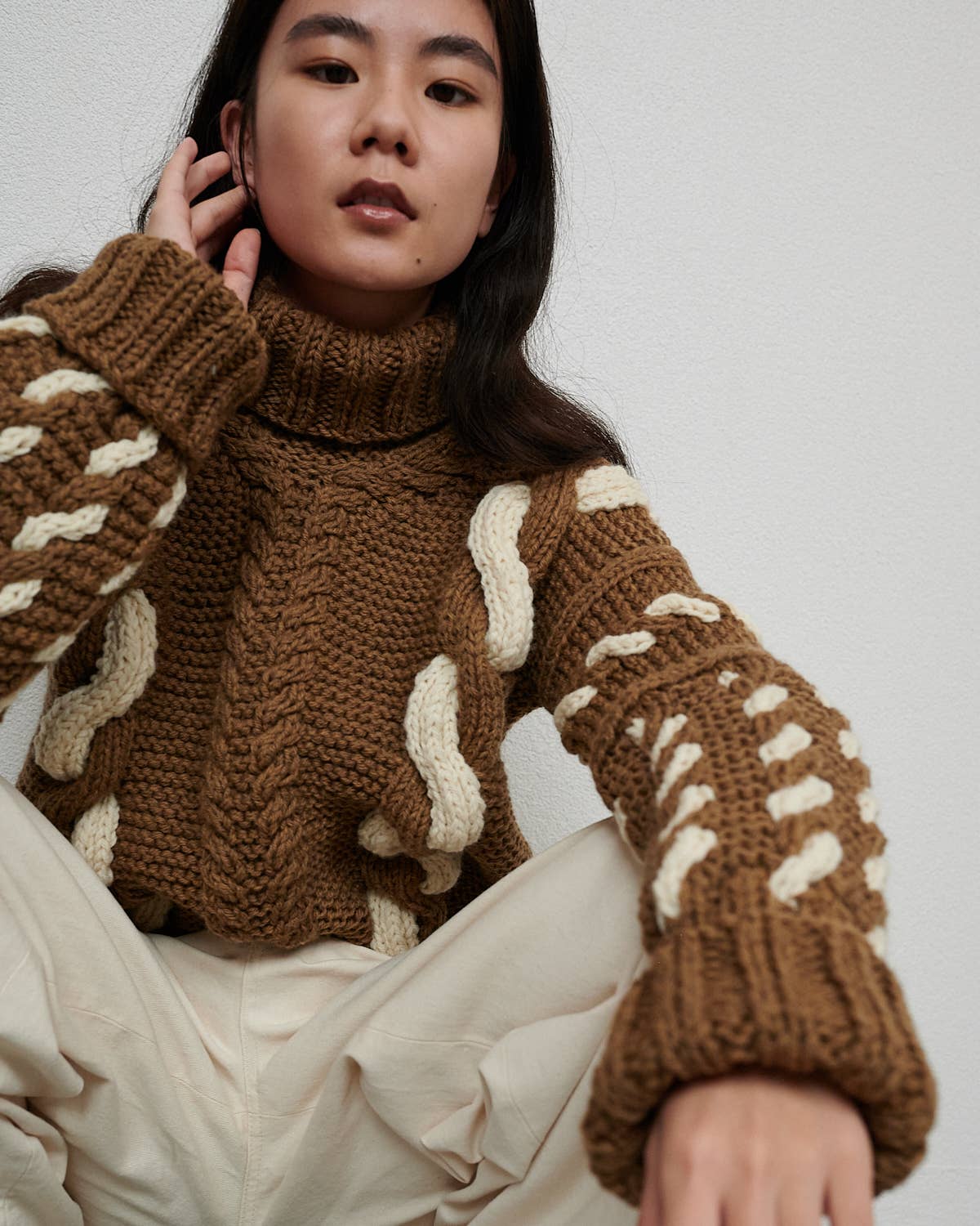 Barbora | Handmade Brown Wool Cable Turtleneck - Image 3