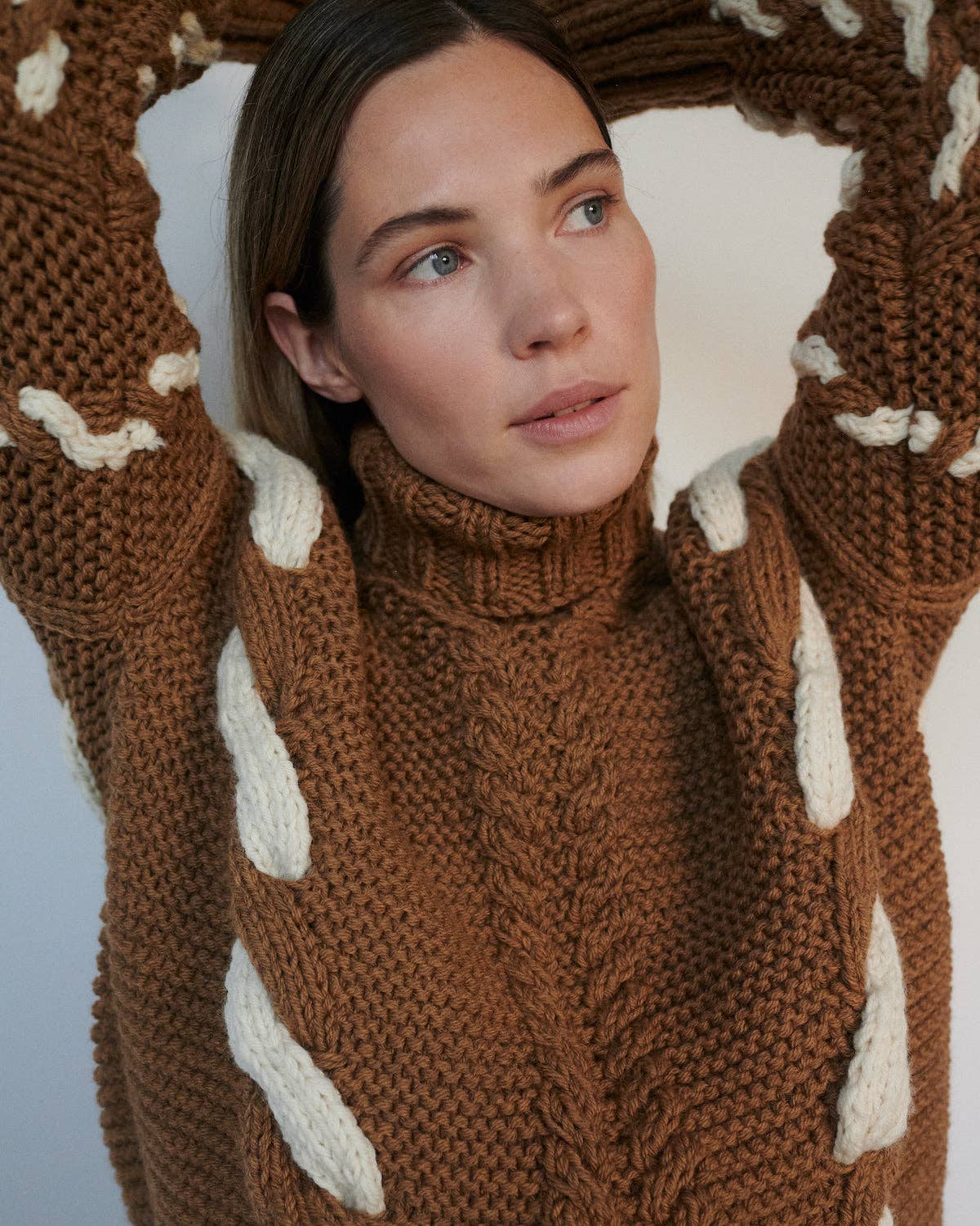 Barbora | Handmade Brown Wool Cable Turtleneck - Image 9