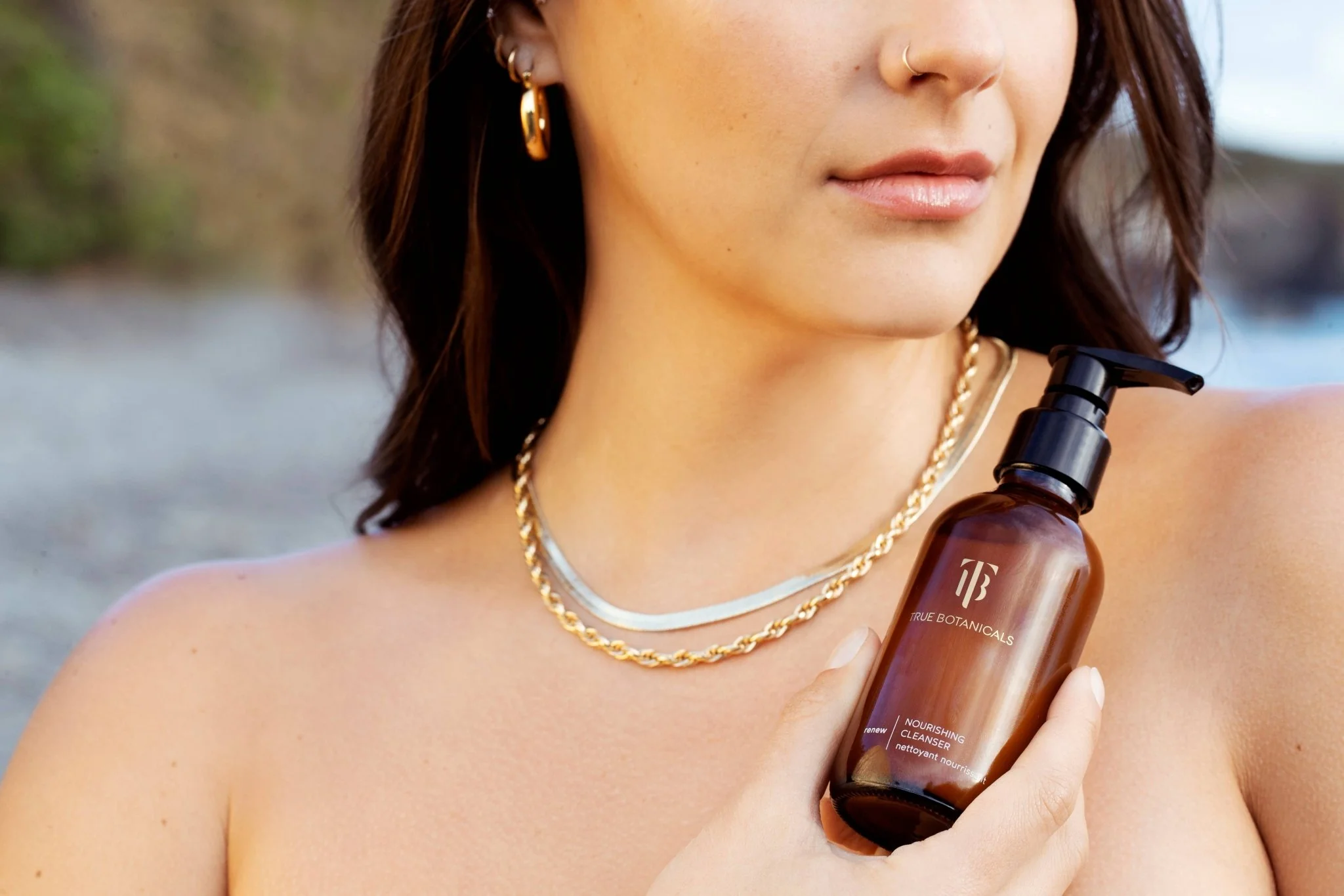 Renew Nourishing Cleanser - Image 5