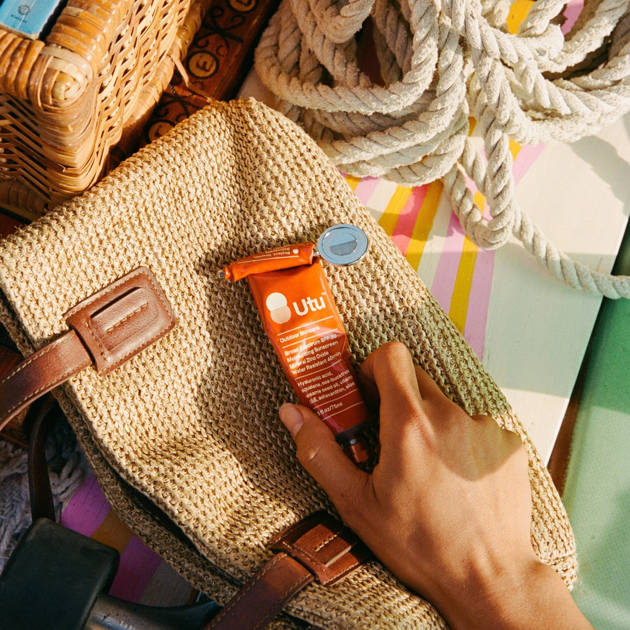 Moisturizing Mineral Sunscreen | SPF30 - Image 7